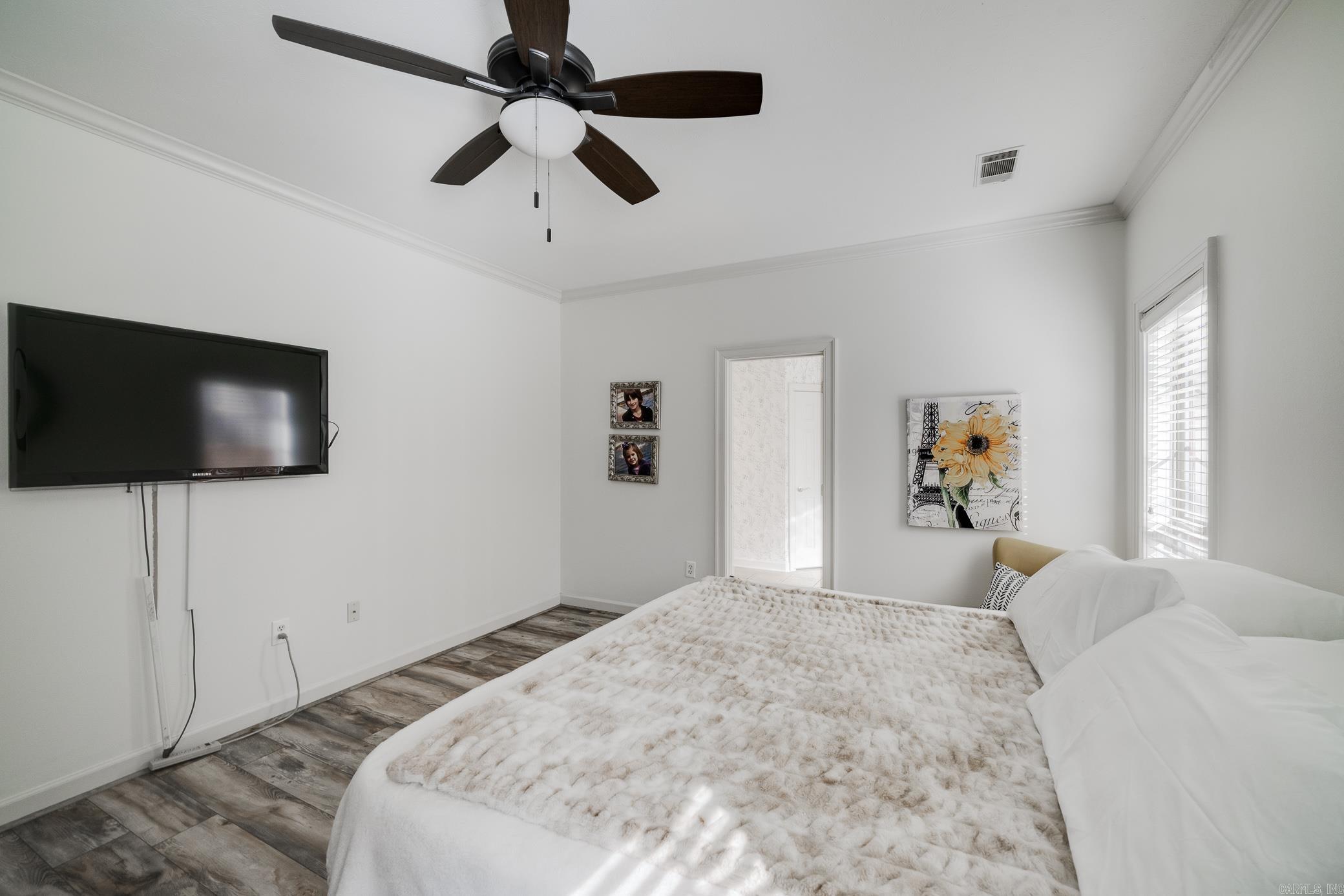 SOUTH WIND - Residential