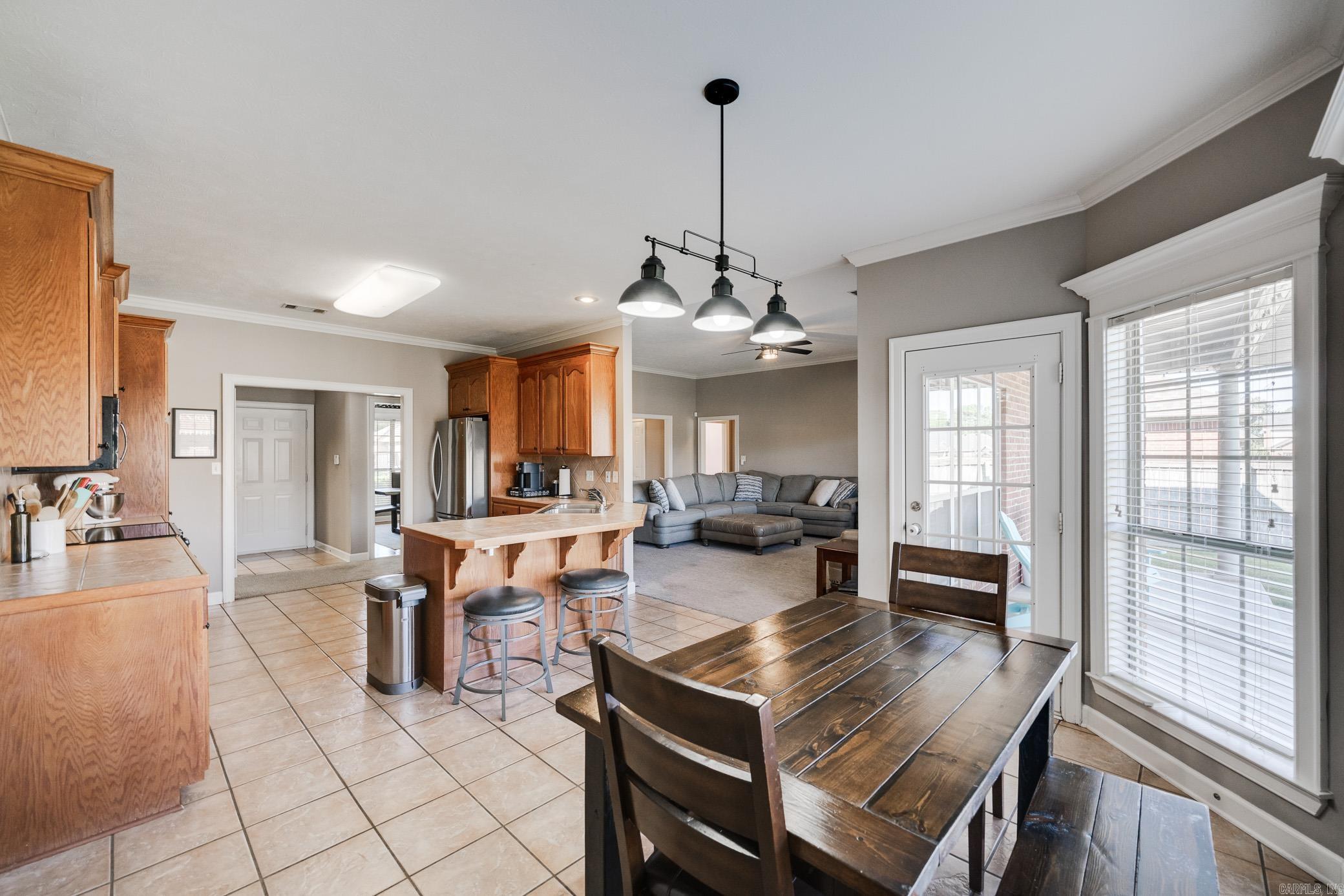 SOUTH WIND - Residential