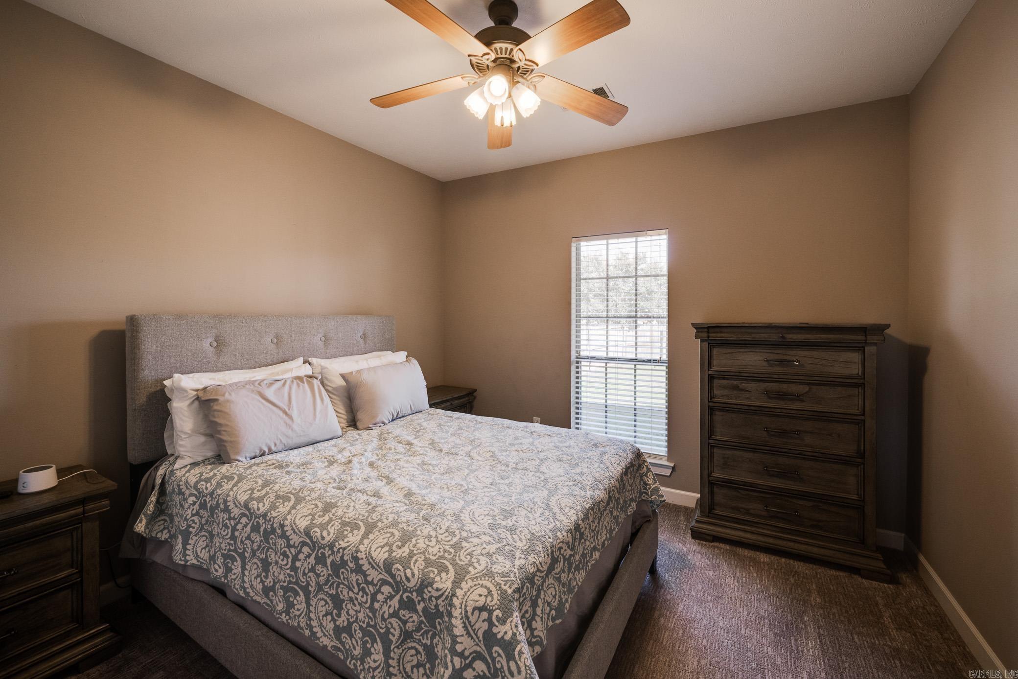 SOUTH WIND - Residential