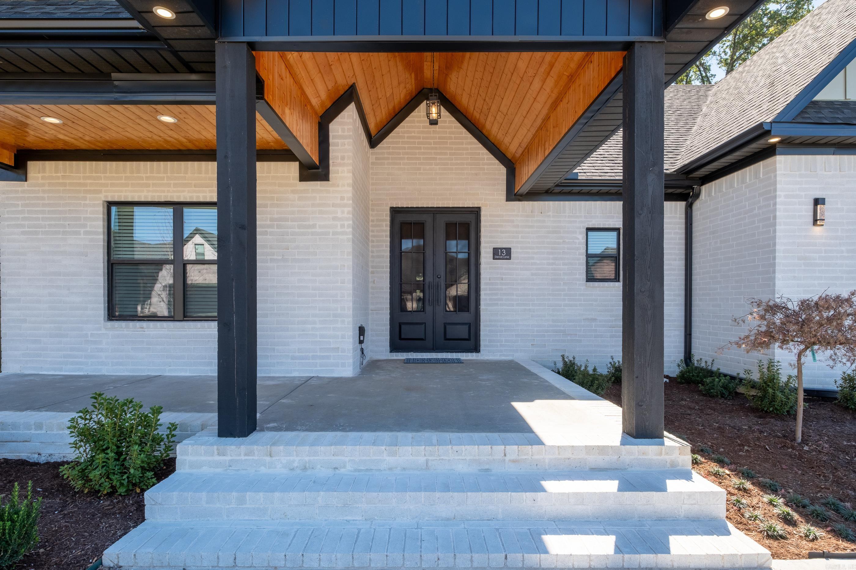 DENALI HEIGHTS - Residential