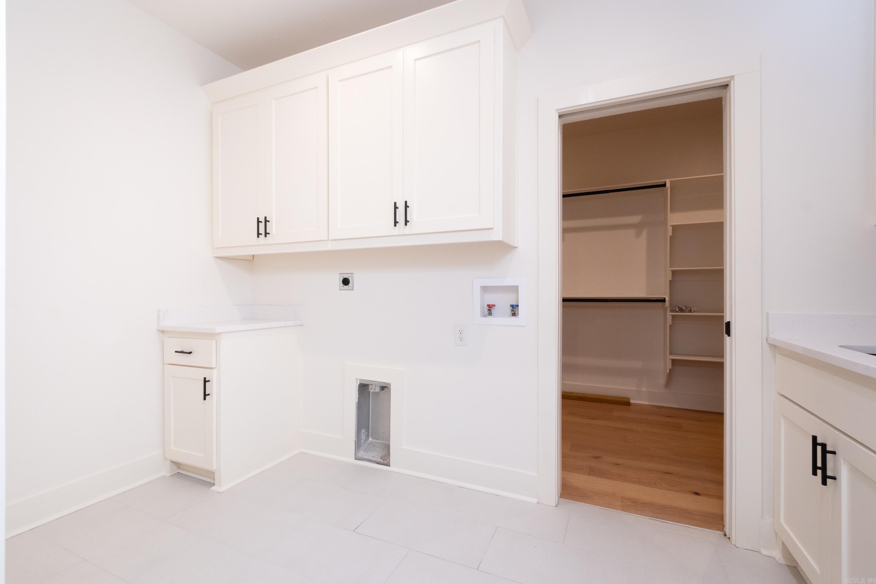 DENALI HEIGHTS - Residential