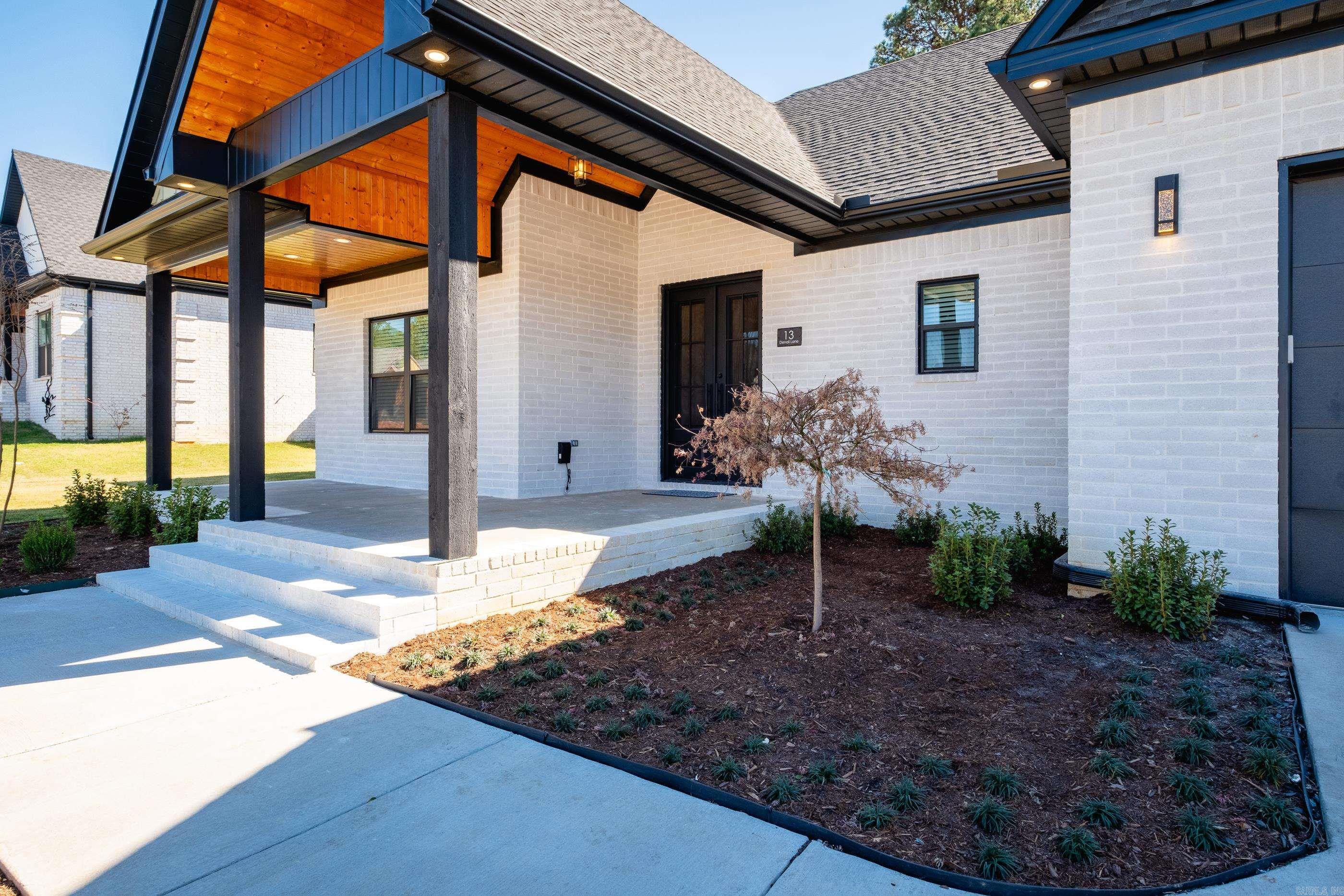 DENALI HEIGHTS - Residential