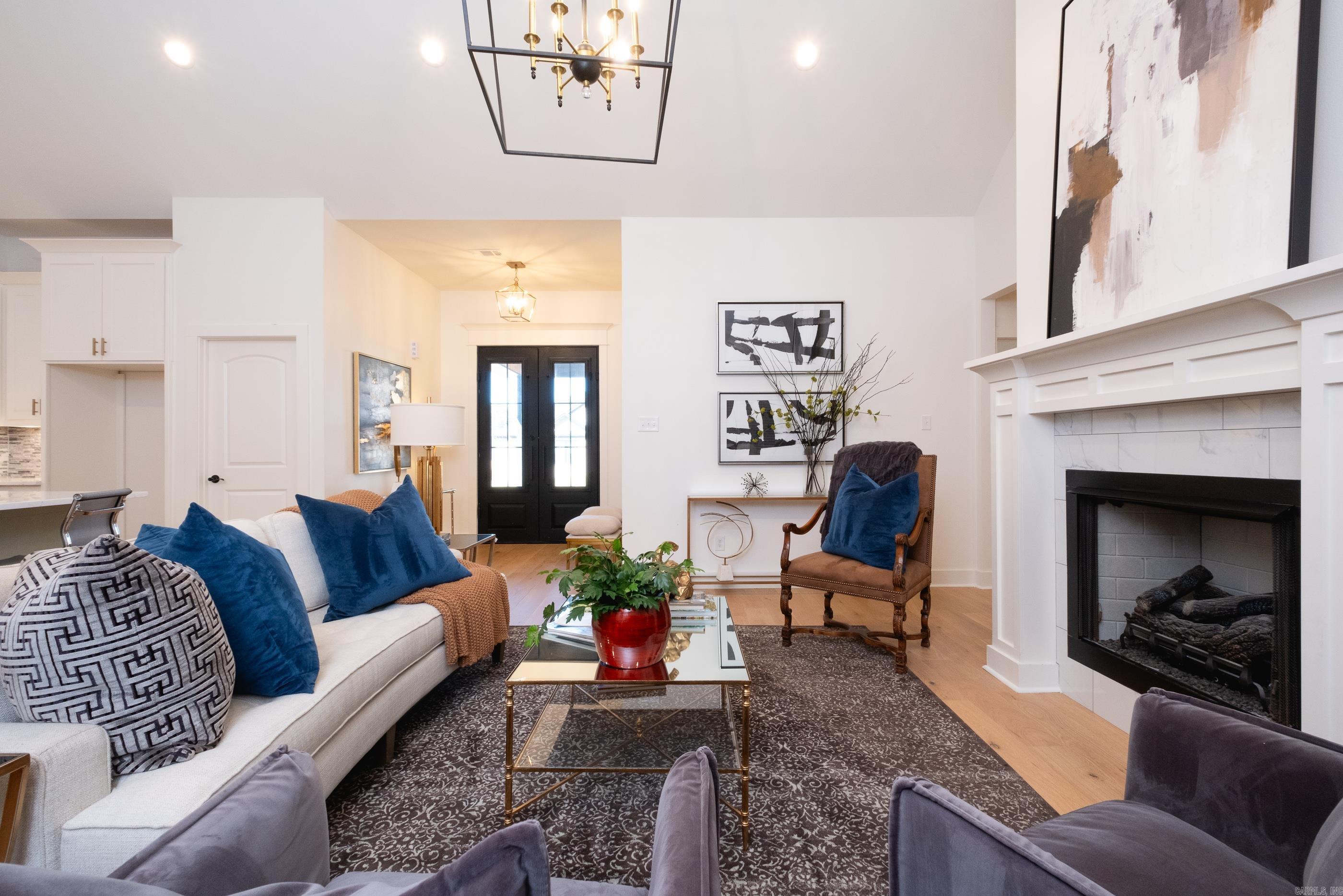 DENALI HEIGHTS - Residential