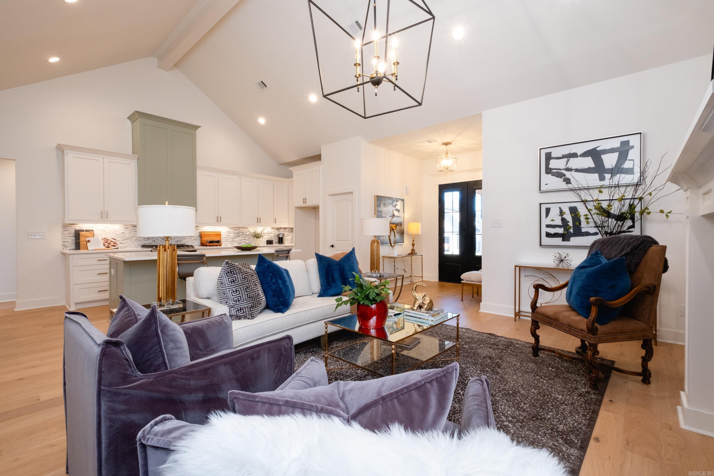 DENALI HEIGHTS - Residential