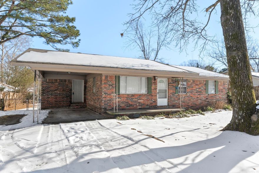 Charming 1,212 sq. ft. home in the heart of Bald Knob! Conveniently located near the High School & Library and just minutes from the interstate, this property is perfect for a first-time home buyer, investor, or family looking to add their personal touch. Featuring a comfortable layout and welcoming feel, this home offers great potential and small-town charm. This could be the perfect place to call home — a wonderful opportunity you don’t want to miss!