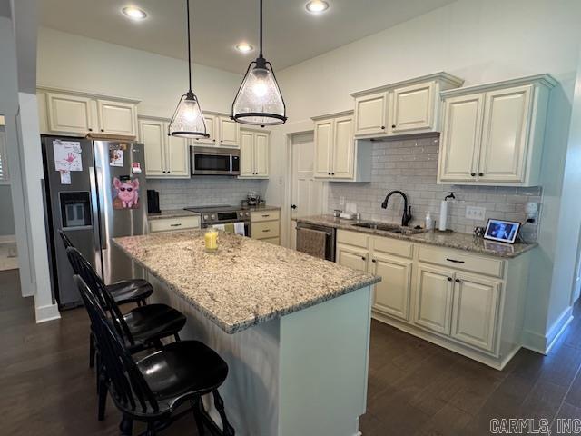 HOMES OF STONEBROOK COVE (THE) - Residential
