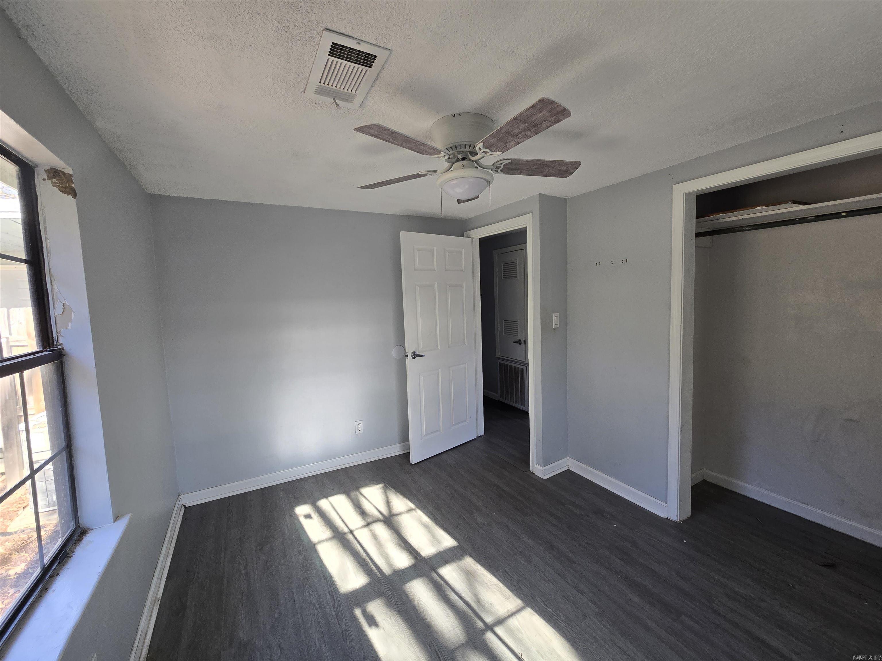 Lawrence #4 - Residential