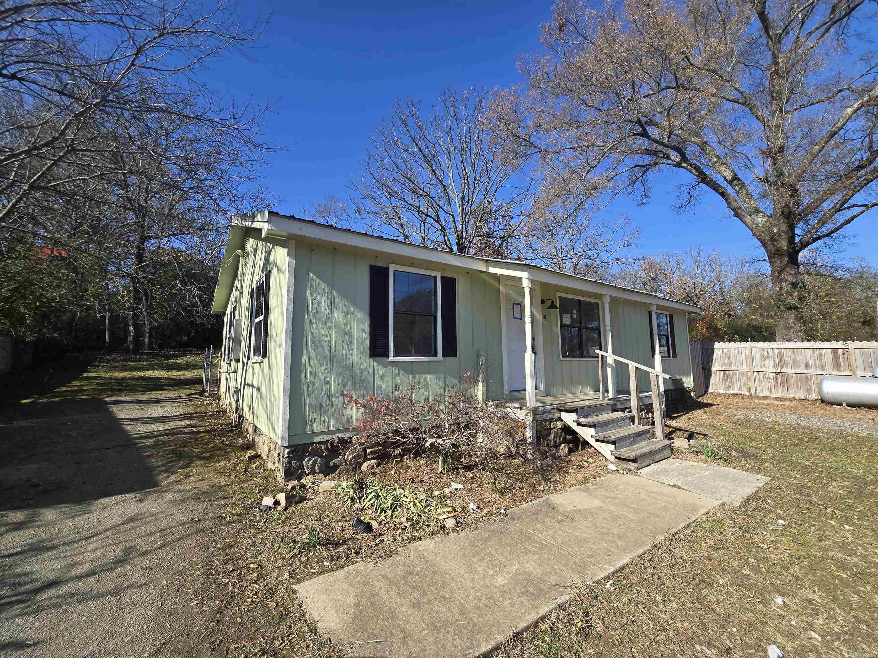 Lawrence #4 - Residential