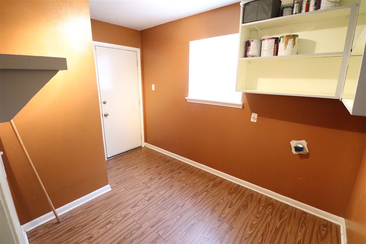 Raney Terrace - Residential