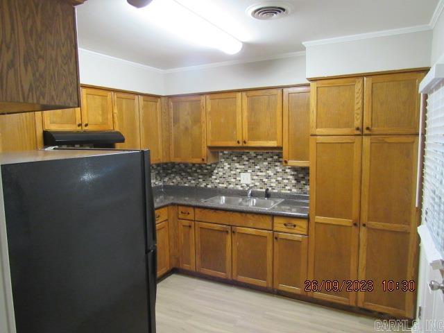 Robinsons Plan - Residential Lease