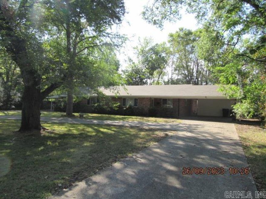 Well maintained 2-bedroom, 2 full bath duplex in the heart of Old Town Conway. Recent updated include all new LVP flooring throughout, new interior paint throughout, updated light fixtures, 2-inch blinds throughout, kitchen with all appliances including refrigerator, separate laundry room off carport with full size washer & dryer, shared rear deck, 1 small pet negotiable with a non-refundable pet fee, and much more! ***PLEASE NOTE WE DO NOT ADVERTISE ON CRAIGSLIST OR FACEBOOK MARKETPLACE. ANY LISTING OF OURS SEEN THERE IS A SCAM!!!***