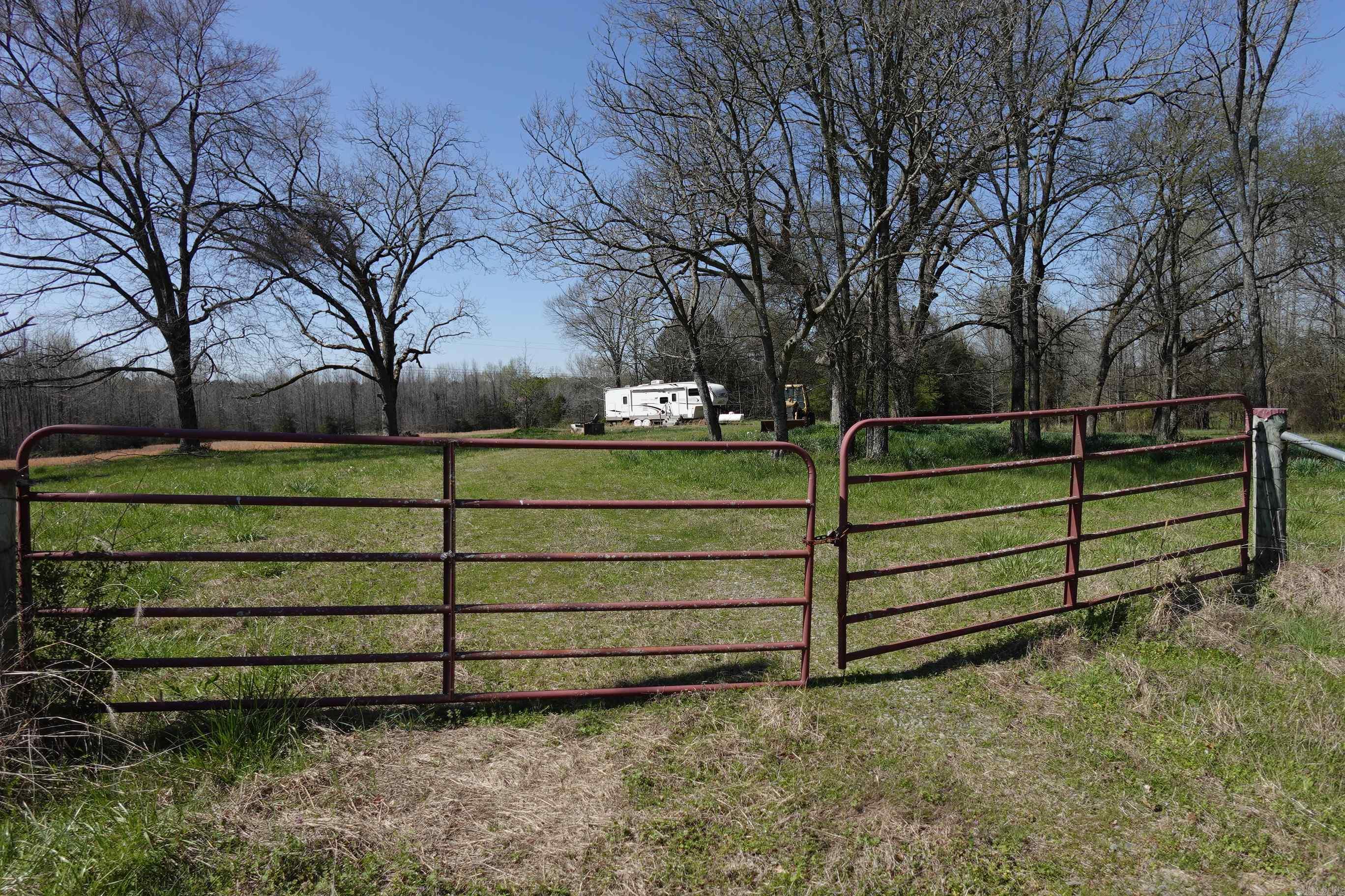 Metes & Bounds - Land