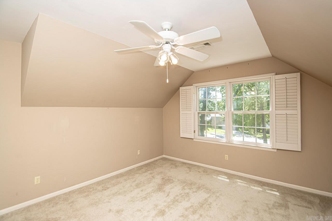 INDIAN HILLS - Residential