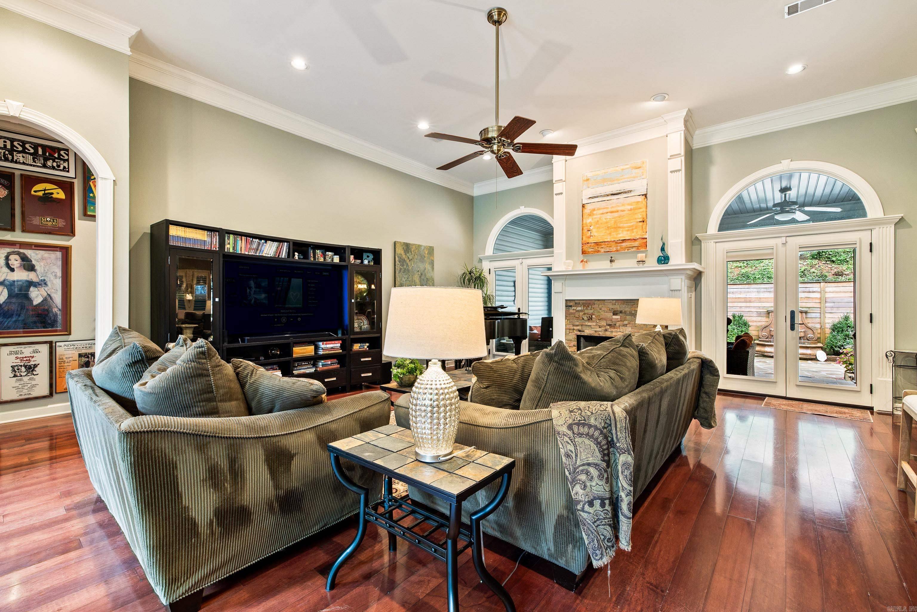 HICKORY RIDGE ADD - Residential