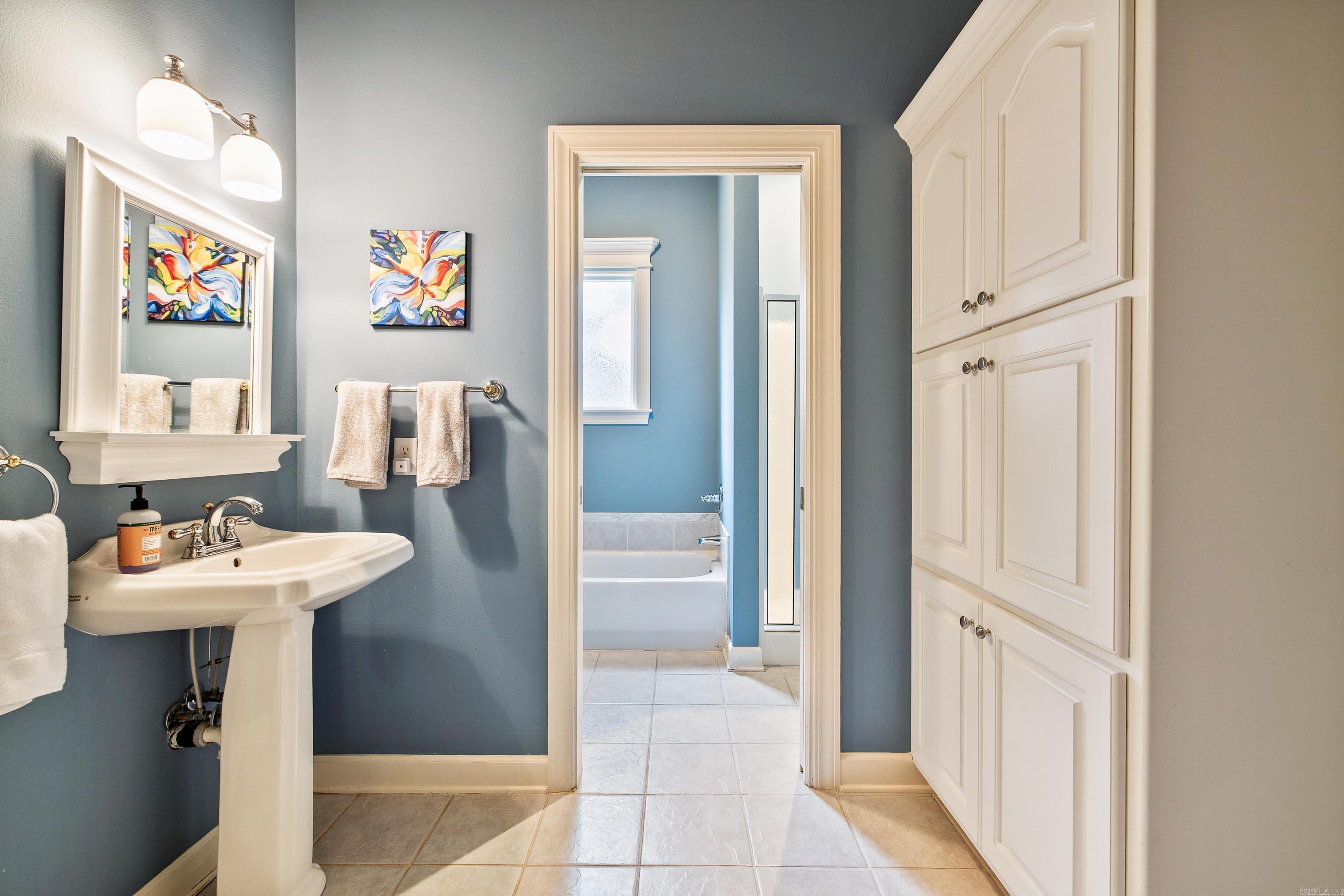 HICKORY RIDGE ADD - Residential