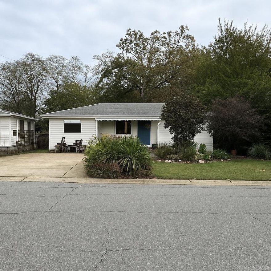 Calling All Investors!!! Huge Opportunity on This Cosmetic Fix & Flip. 3 Bed/2 Bath Single-Family Home 1152 sqft. this home offers significant upside potential. Conveniently located in North Little Rock this property is an ideal investment opportunity. This one is priced to sell so don’t miss out on this gem! Property is Sold As/Is Where Is.