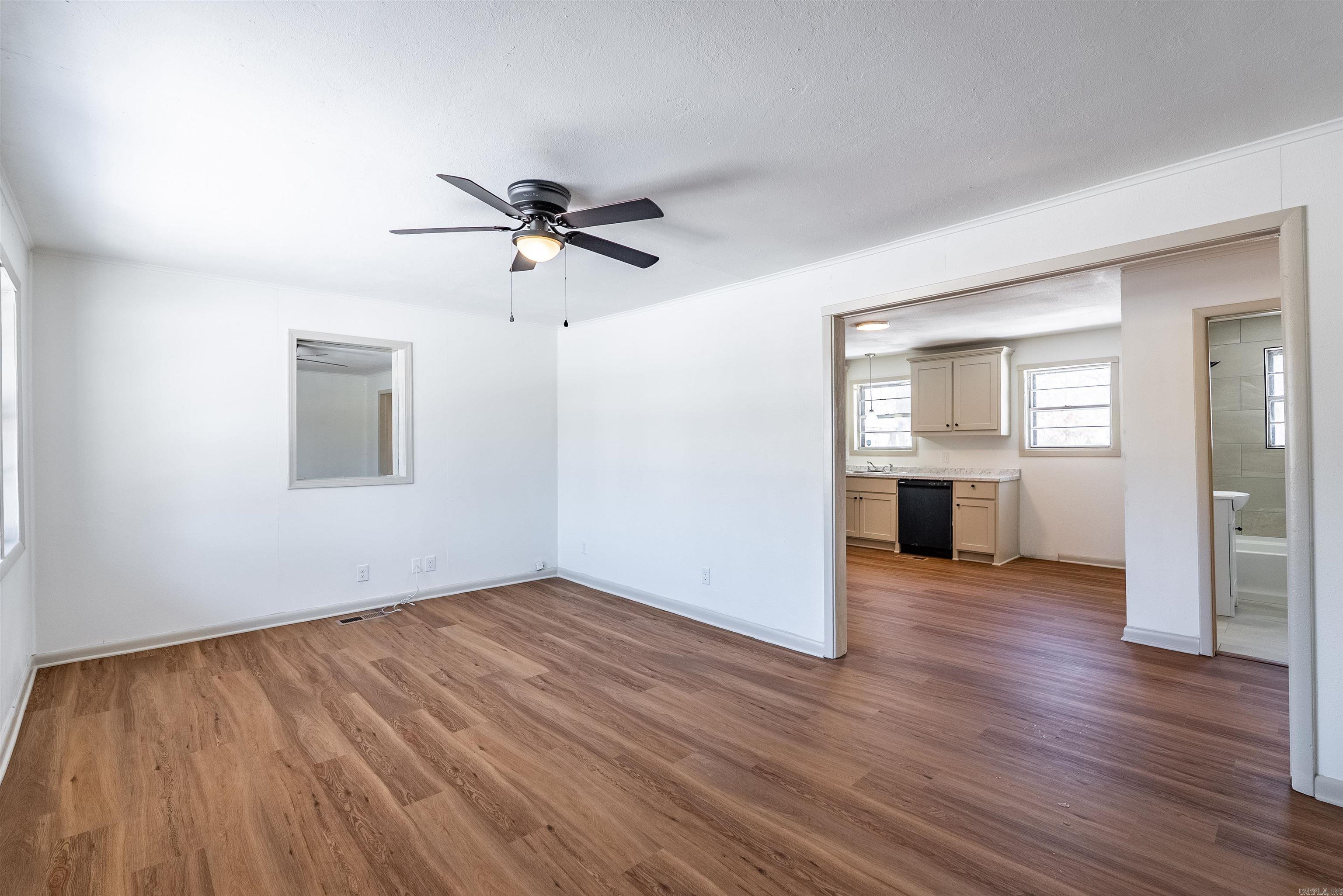 LEWIS BAILEY - Residential