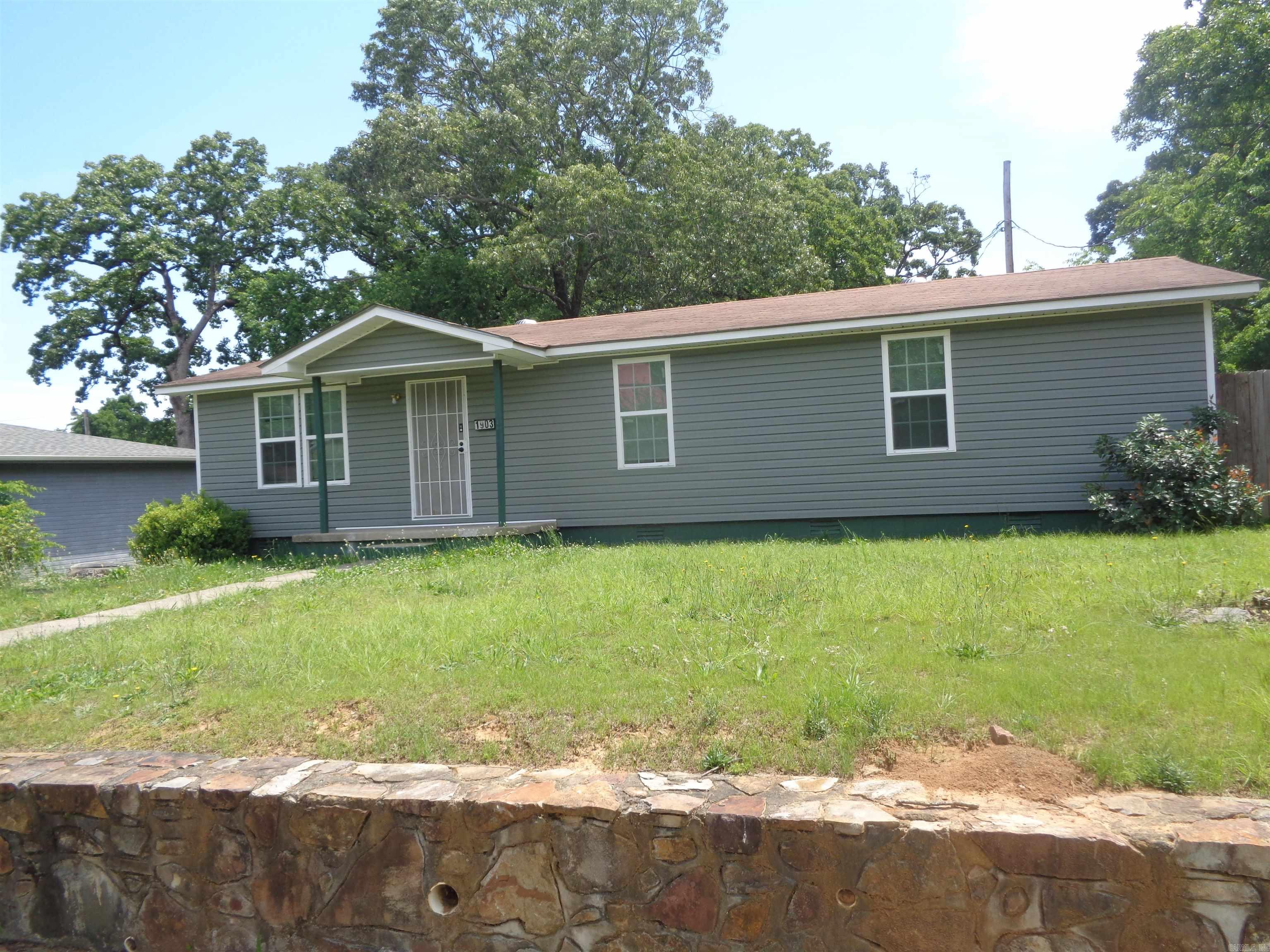 Flemming & Bradford - Residential Lease