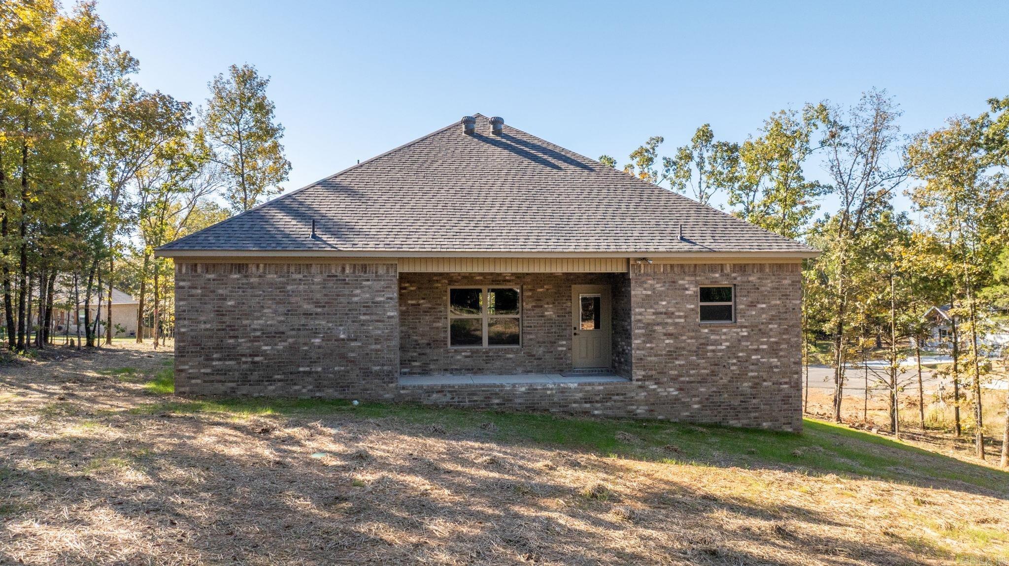 ULES WATSON PLACE - Residential