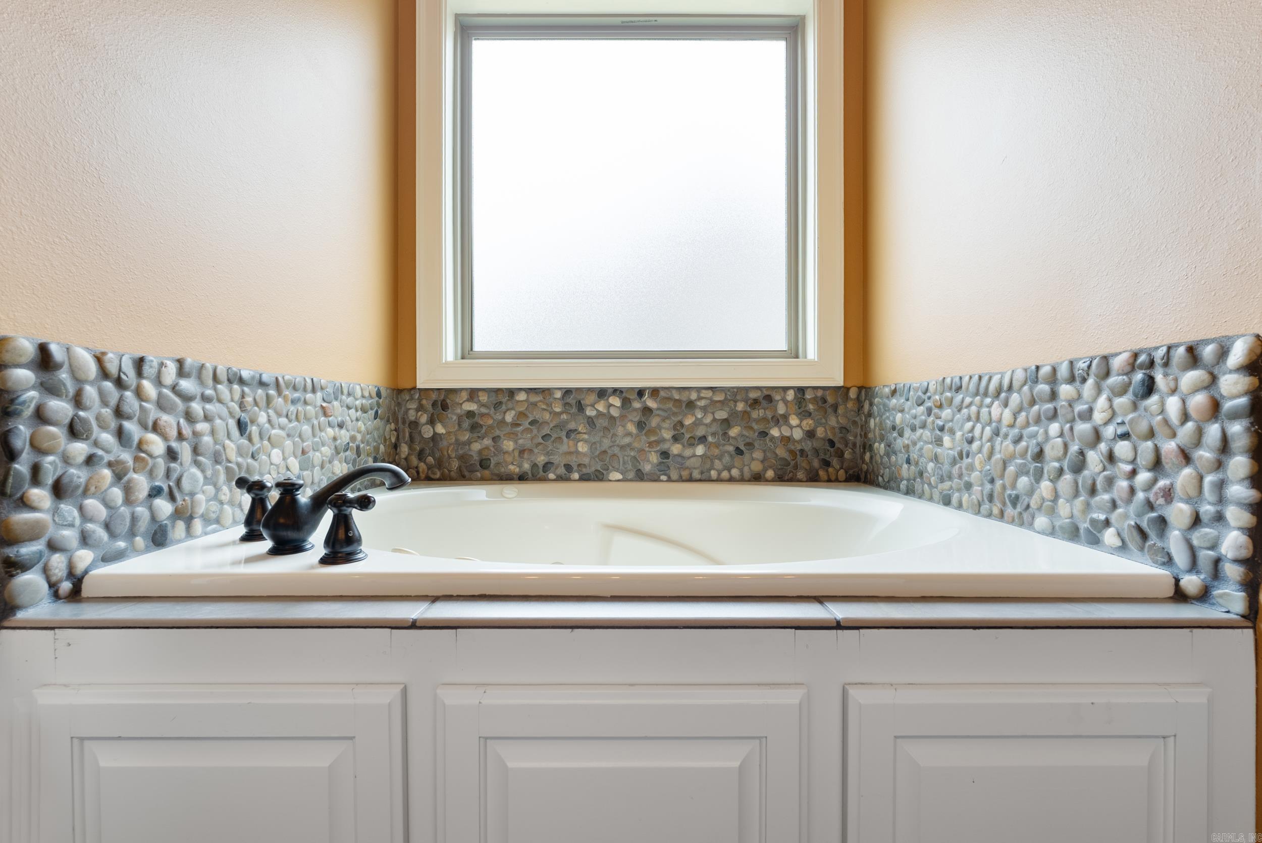 FIELDSTONE - Residential