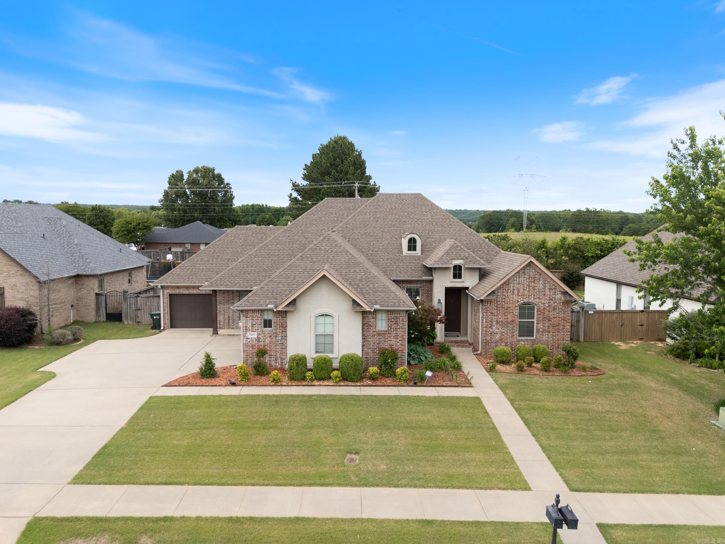 FIELDSTONE - Residential