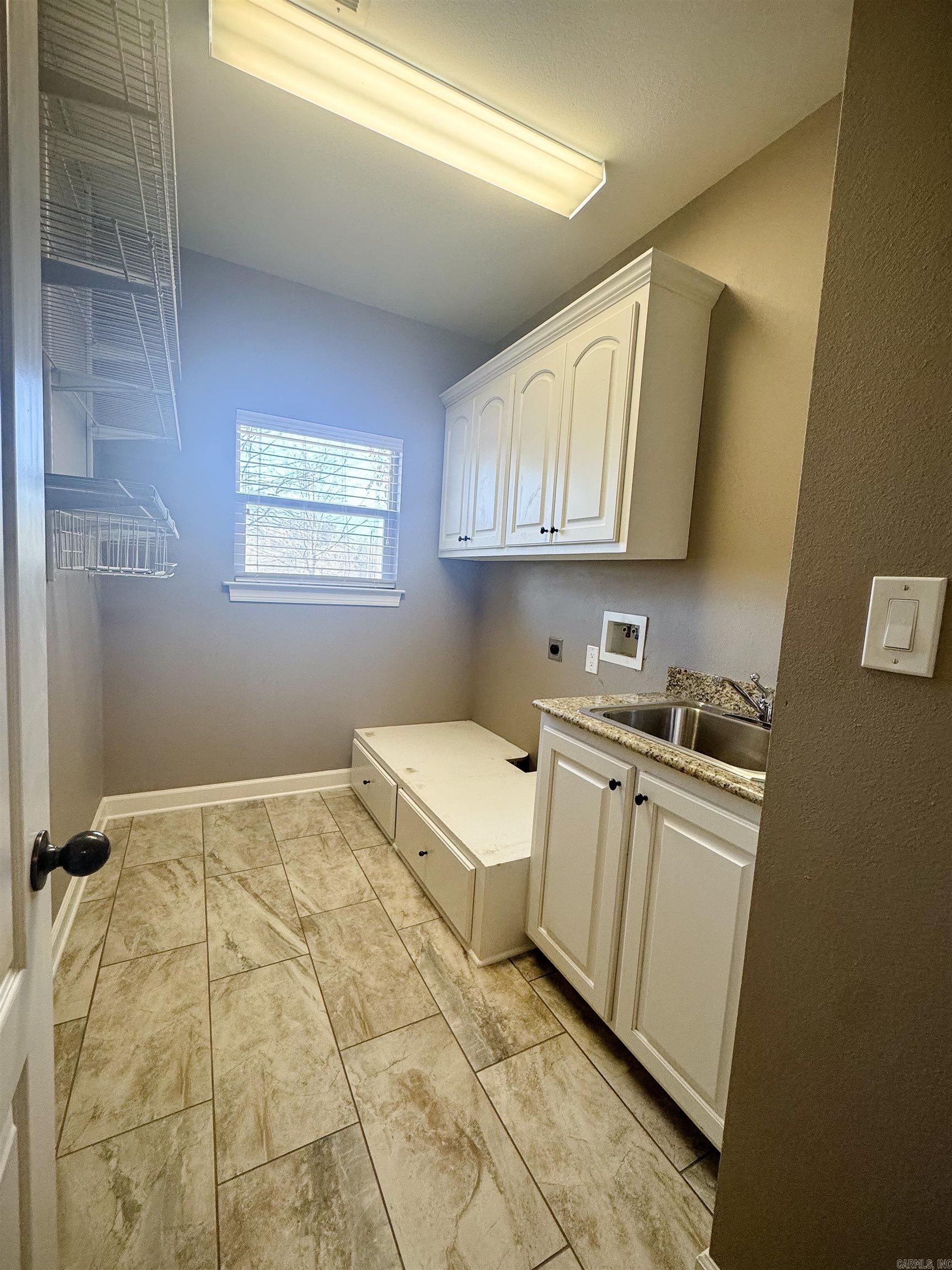 AVILLA ESTATES - Residential