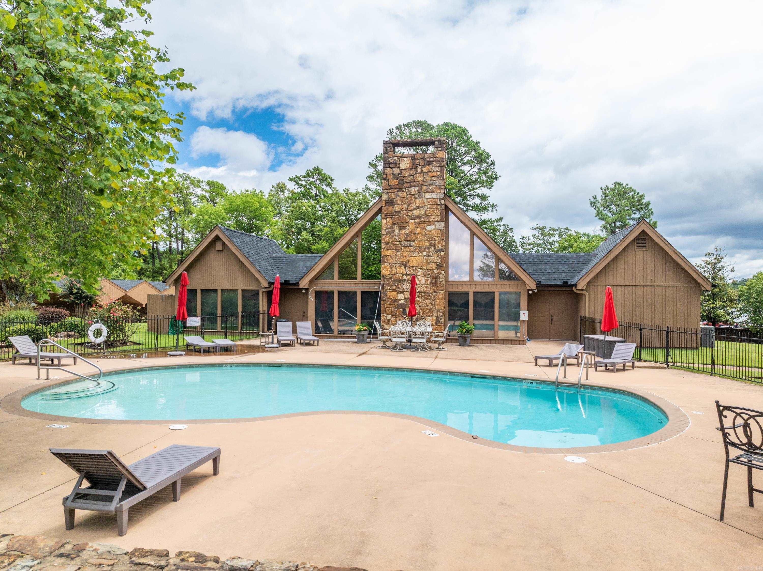 Hamilton Point - Residential