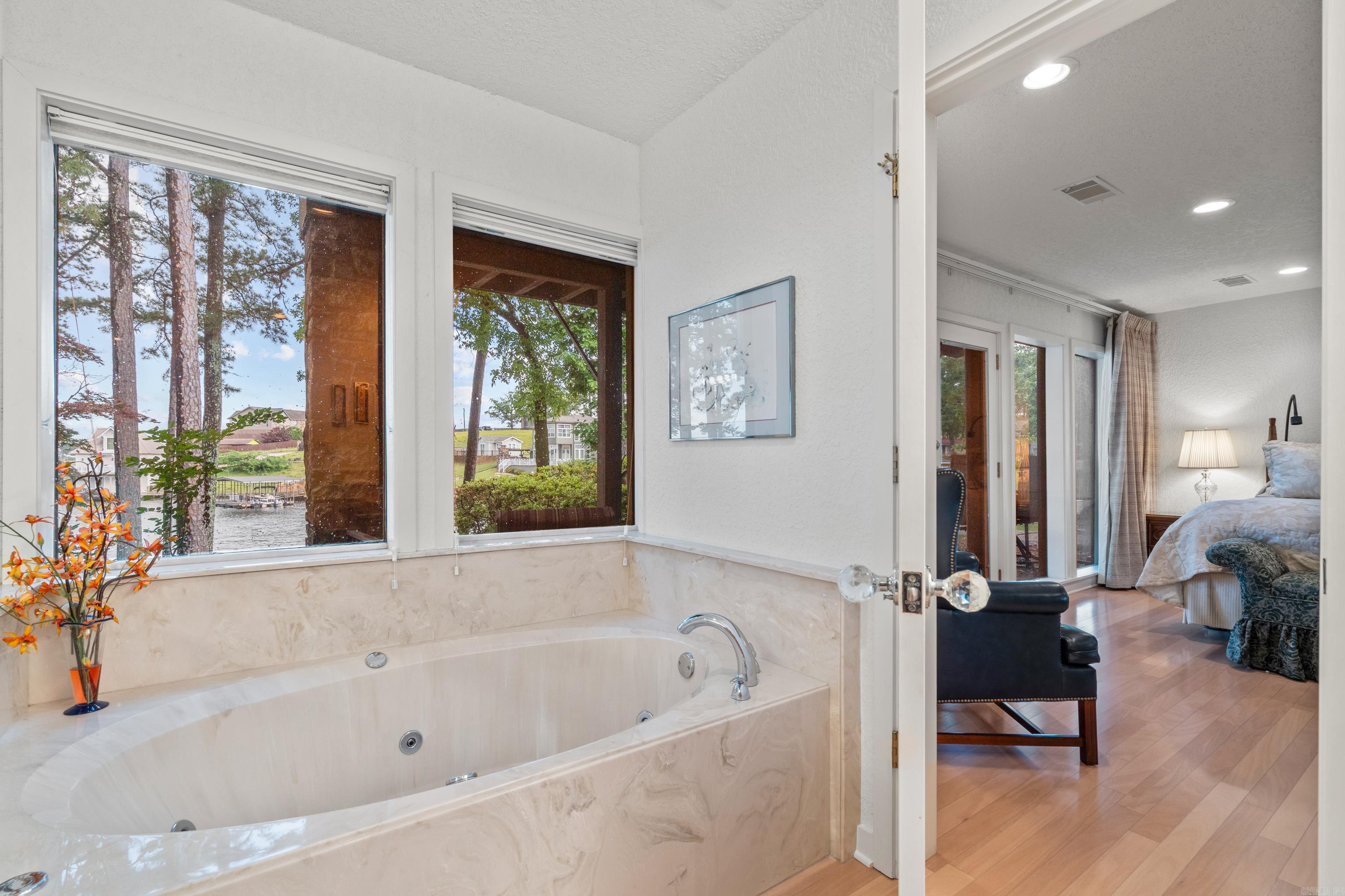 Hamilton Point - Residential