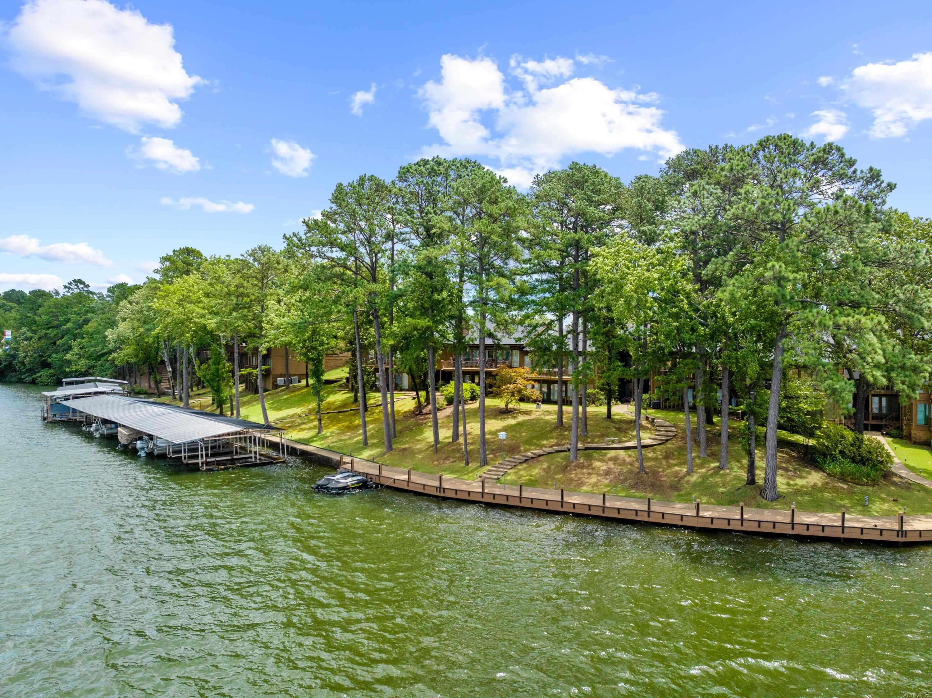 Hamilton Point - Residential
