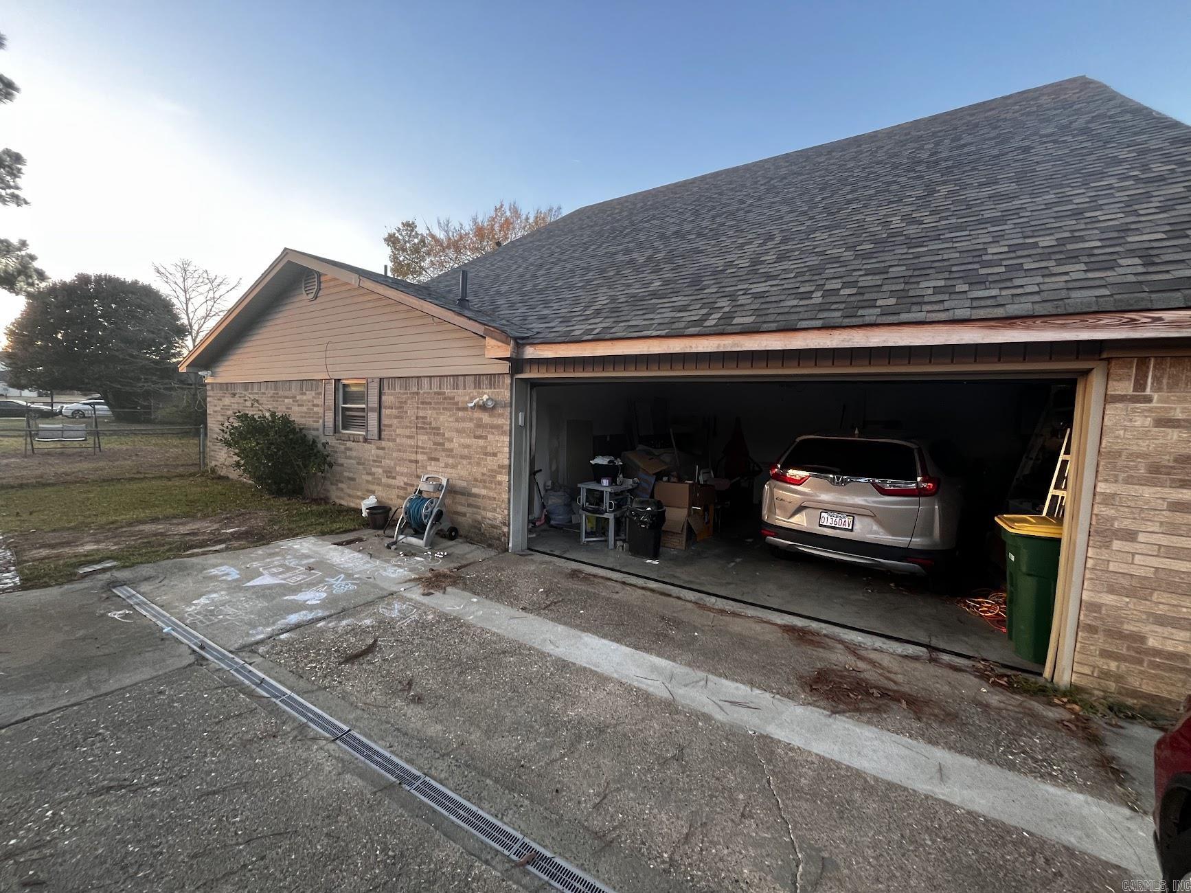 PECAN LAKE - Residential