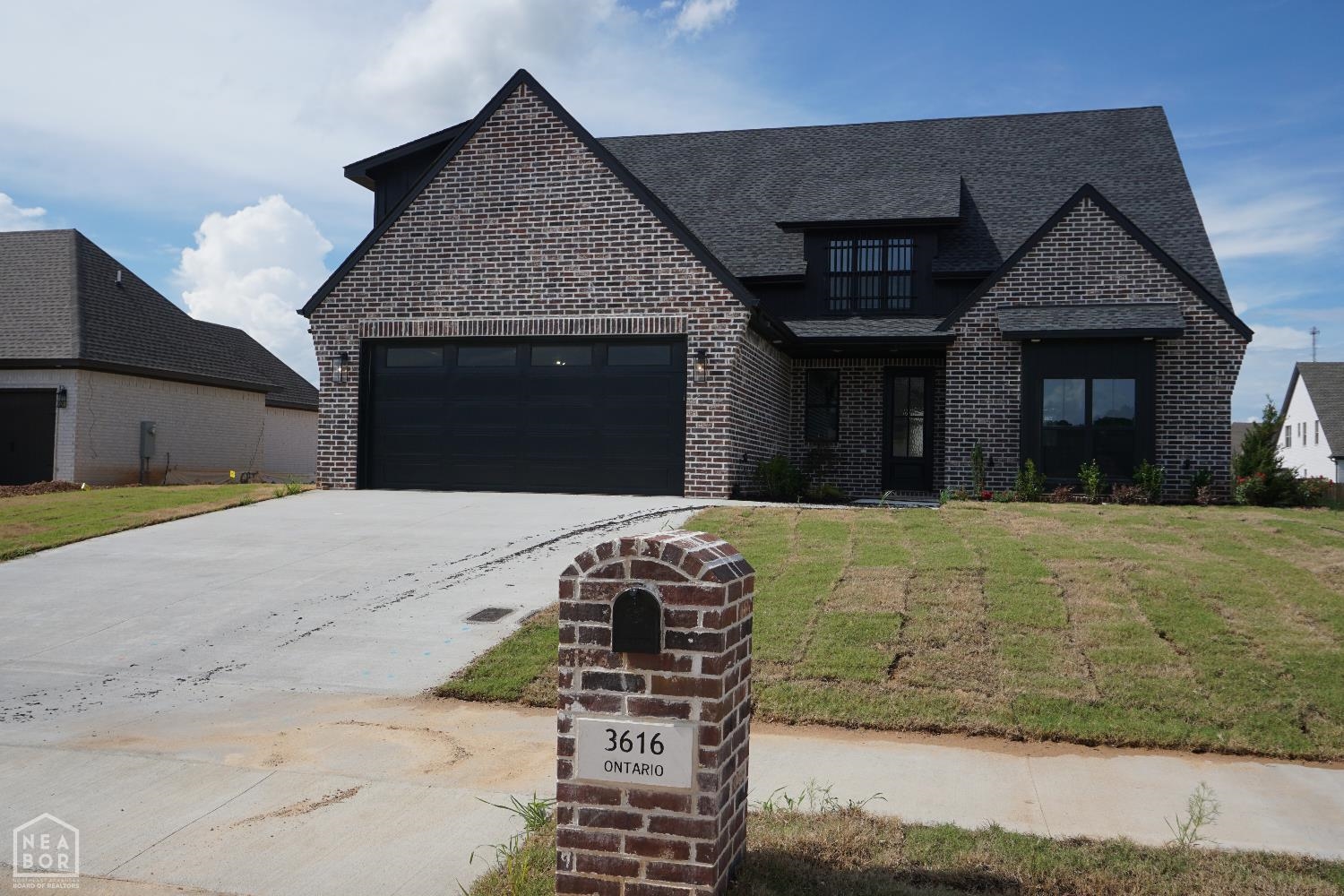 Welcome to this stunning 5-bedroom, 3.5-bathroom brick home located in the desirable Valley View Area. Boasting a charming covered front porch, this home offers the perfect blend of comfort and style. Inside, you'll find a spacious and inviting living room with a gas fireplace, ideal for cozy nights in. The kitchen is a chef's dream, featuring stainless steel appliances, a gas cooktop, quartz countertops, and a separate ice maker, plus a walk-in pantry for added convenience. The master suite, located downstairs, is a true retreat with a luxurious master bath that includes a walk-in shower, a soothing soaker tub, dual sinks, and a spacious walk-in closet. One additional bedroom is also conveniently located on the main floor, with three more bedrooms upstairs, offering plenty of space for family or guests. The flexible 5th bedroom can also serve as a bonus room, depending on your needs. You'll love the large covered back porch, complete with two ceiling fans, perfect for enjoying outdoor living. A laundry room and a mudroom with a drop zone add even more functionality to the layout. Don't miss out on the opportunity to make this beautiful home yours!