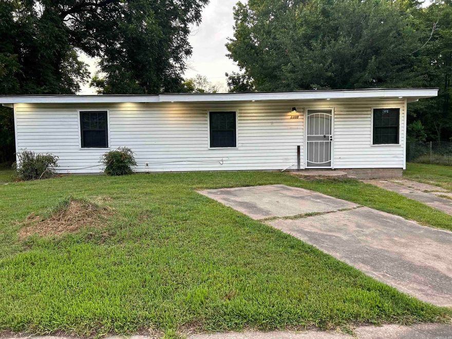 Check out this completely renovated three bedroom family home!! Features include new laminate flooring, paint, lighting, and much more. This property is reasonably priced for a first-time homeowner. Don’t wait, call today for more details!!