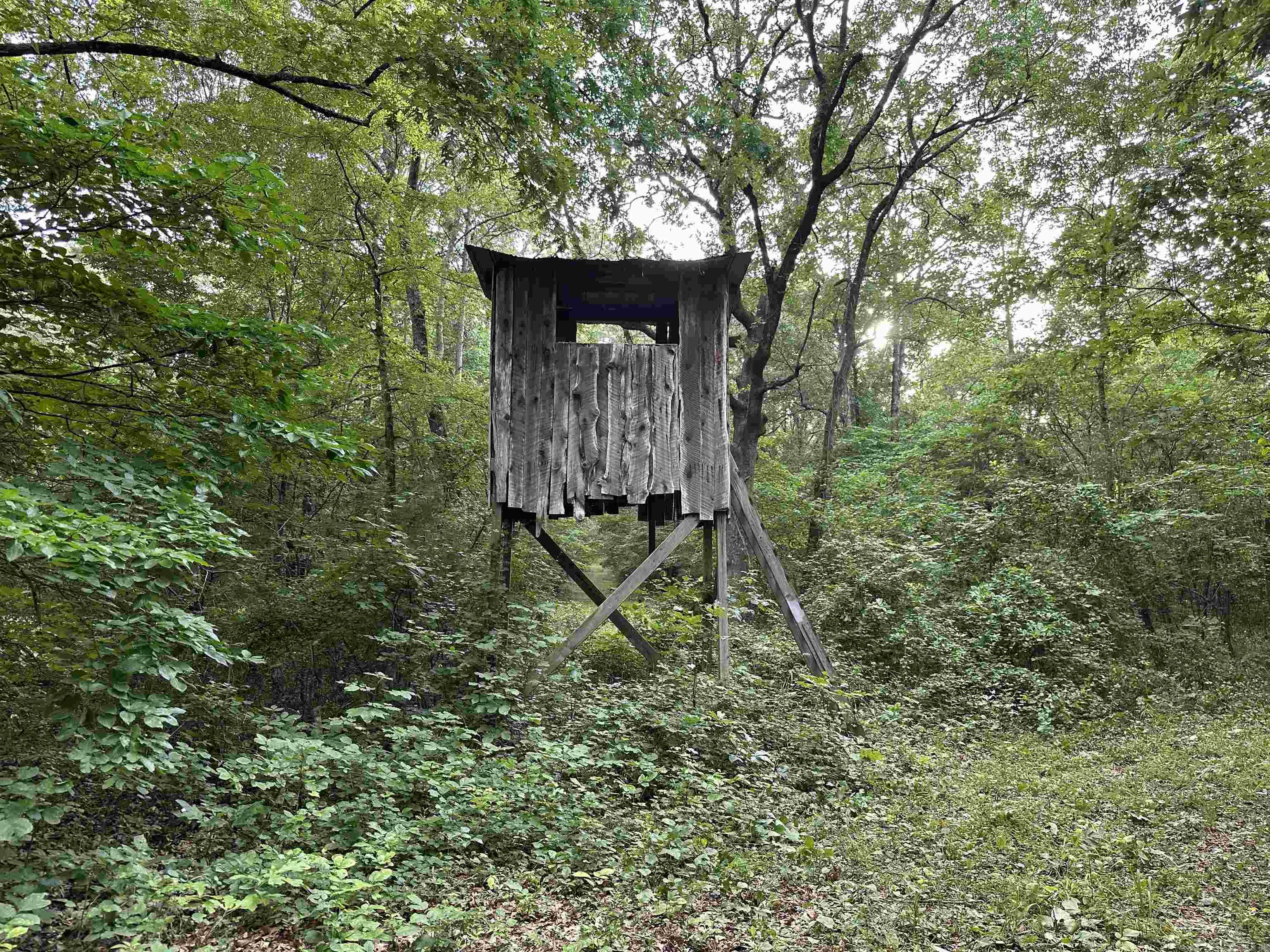 Metes & Bounds - Land