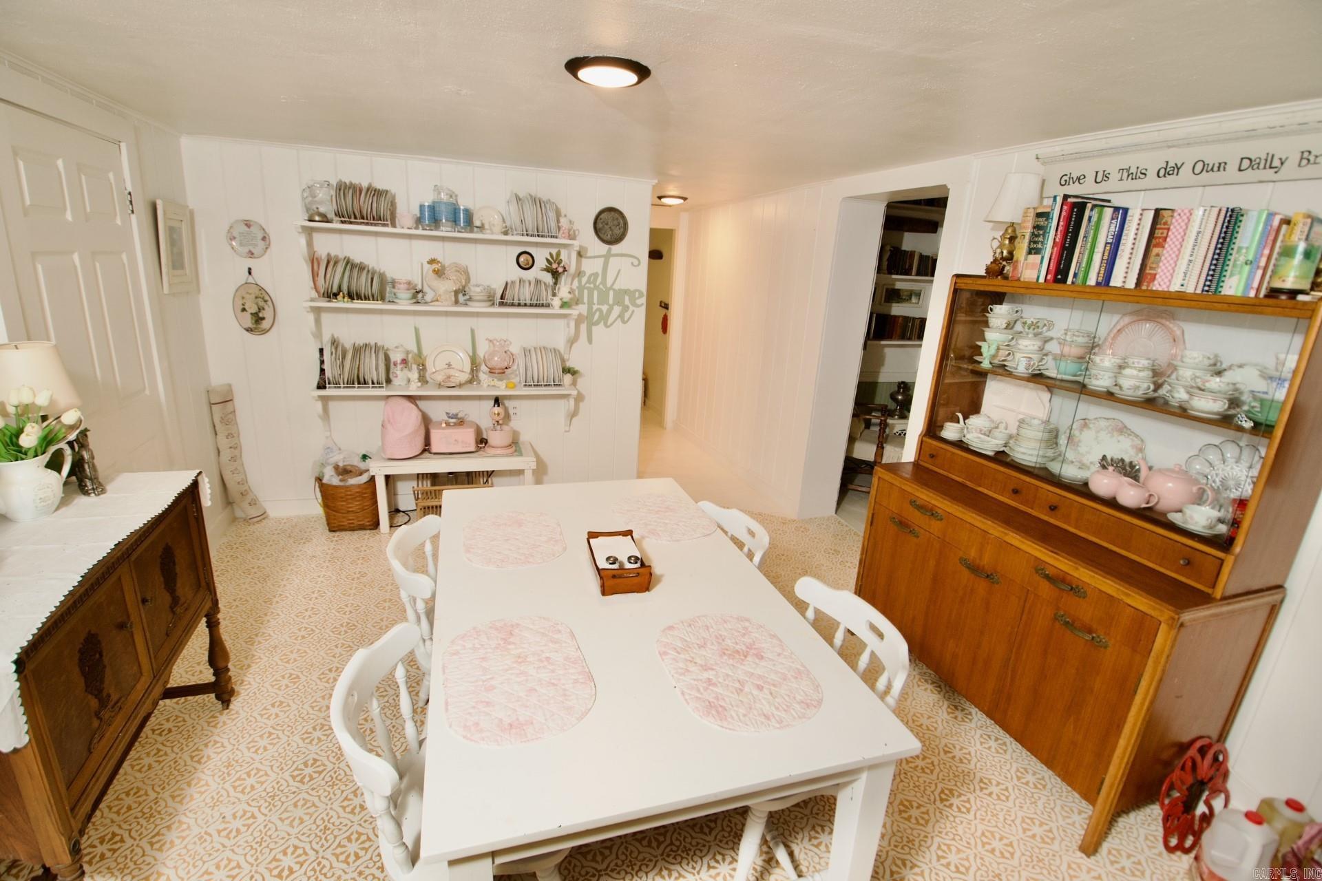 OLD AUSTIN - Residential