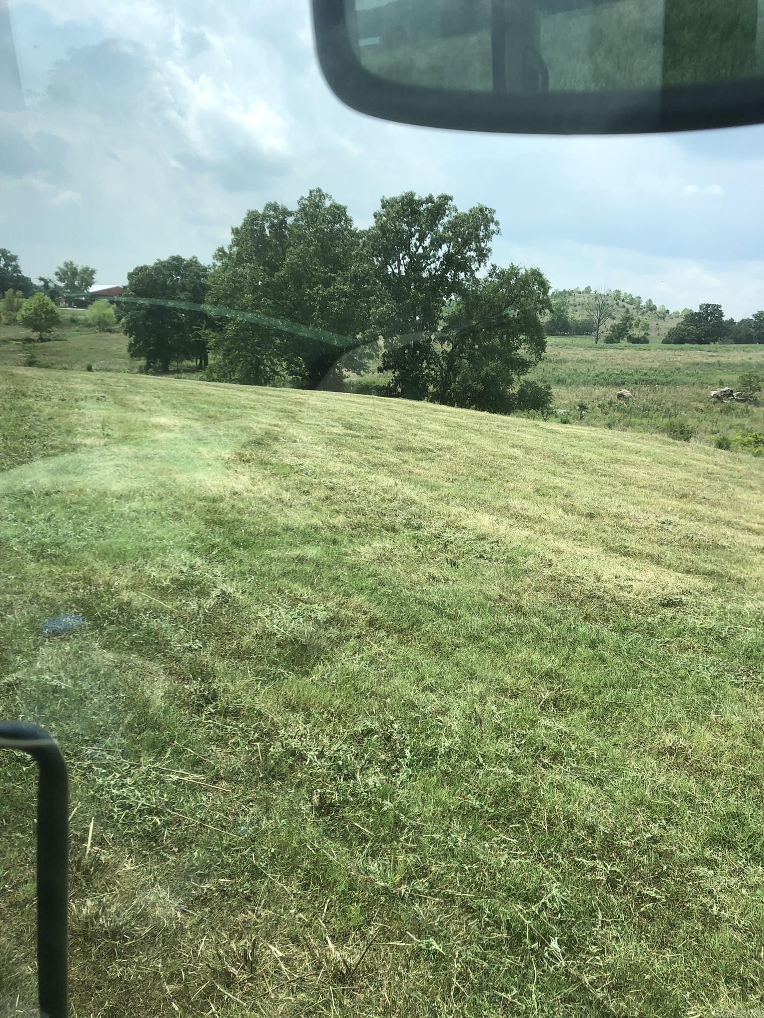 00-10-09 - River - Commercial Sale