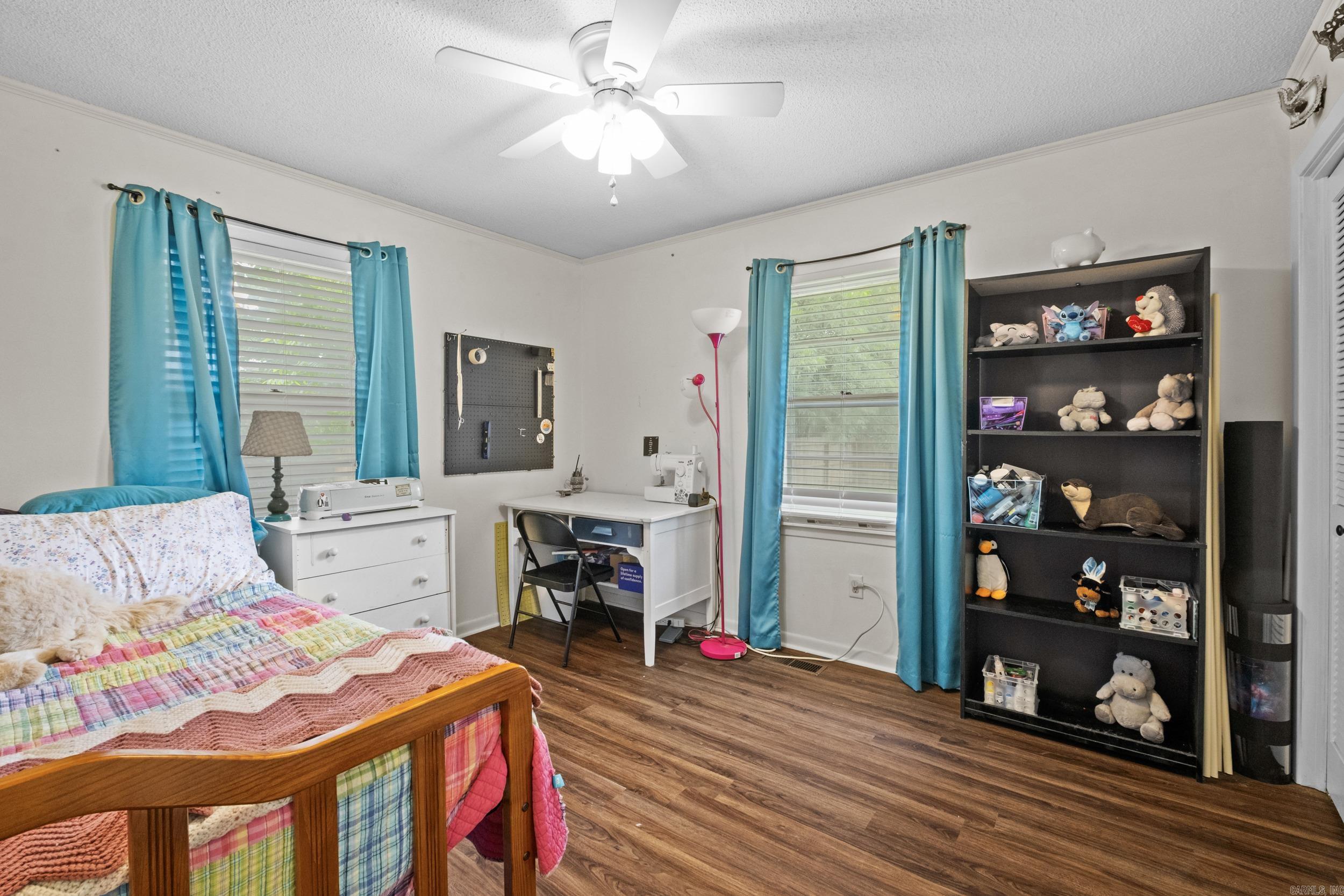 LAMBERT TERRACE - Residential