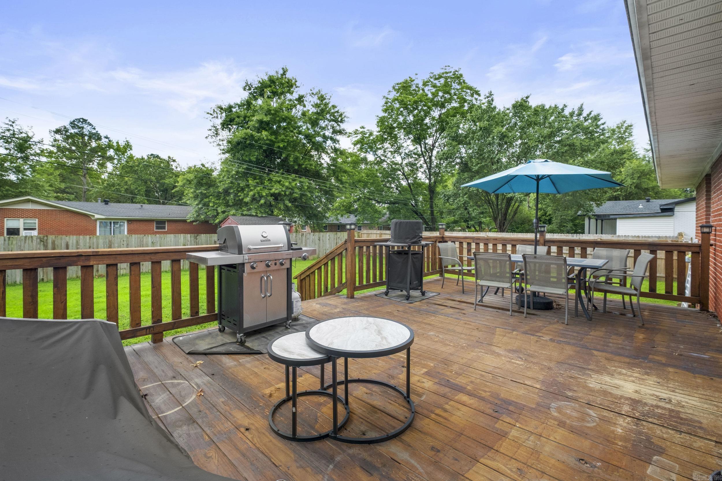 LAMBERT TERRACE - Residential