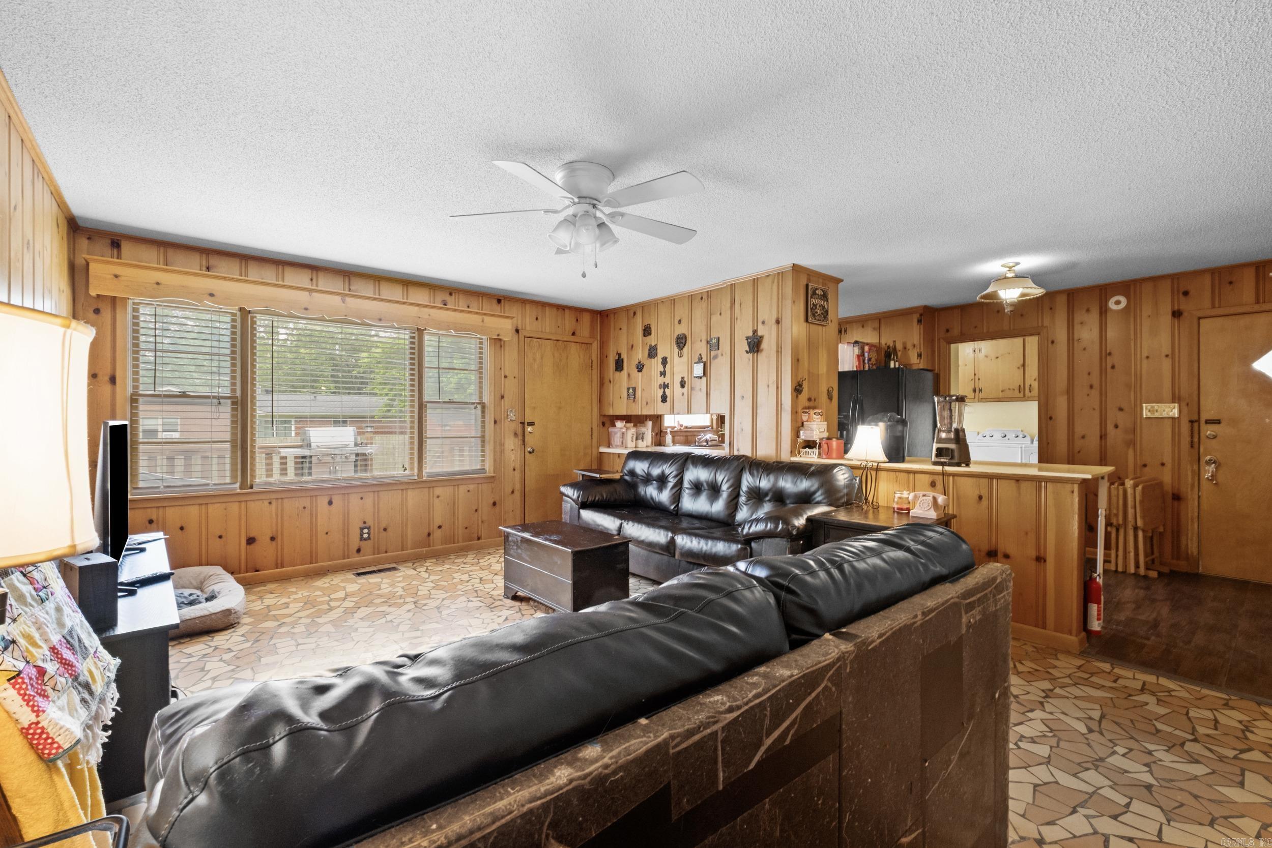 LAMBERT TERRACE - Residential