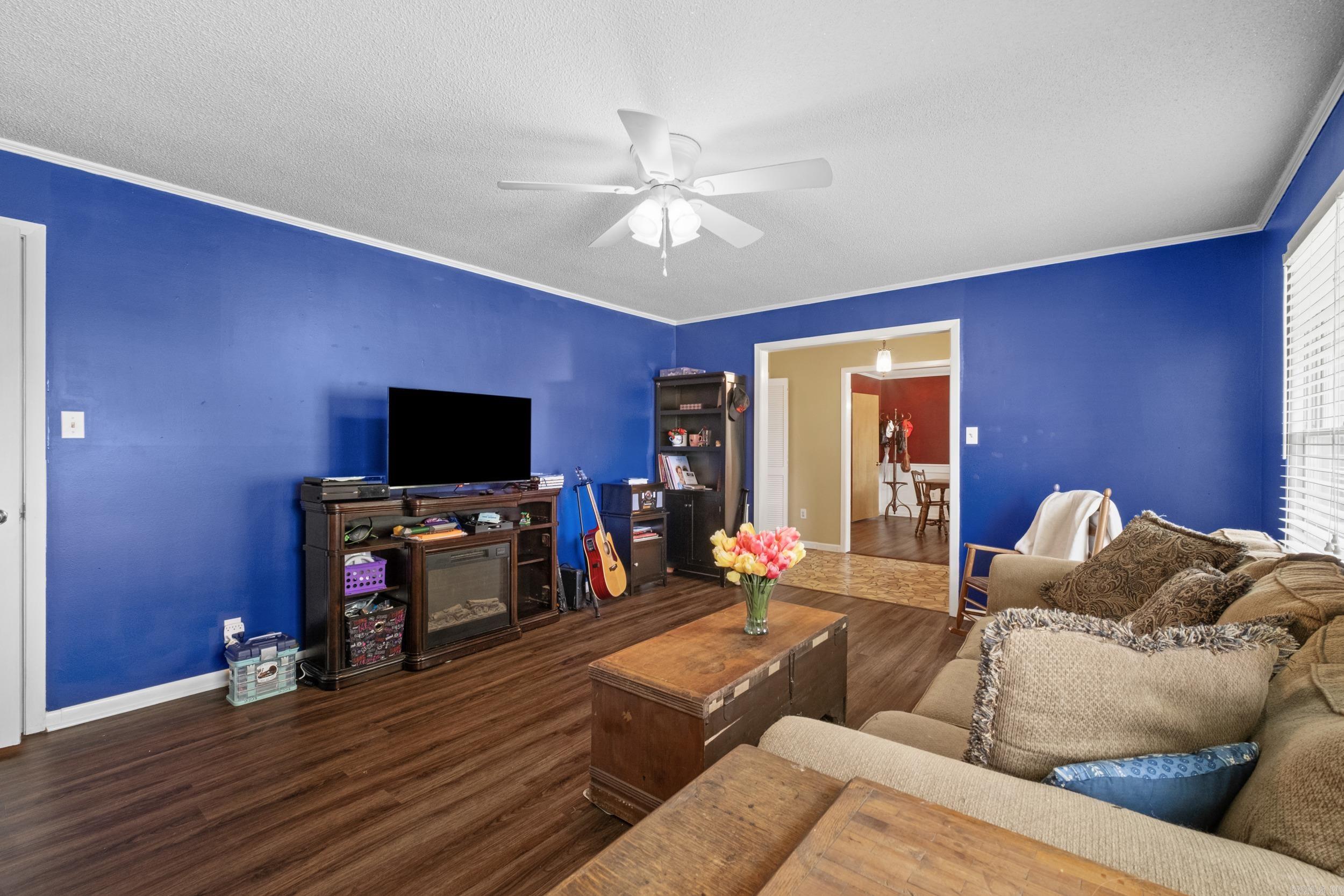 LAMBERT TERRACE - Residential