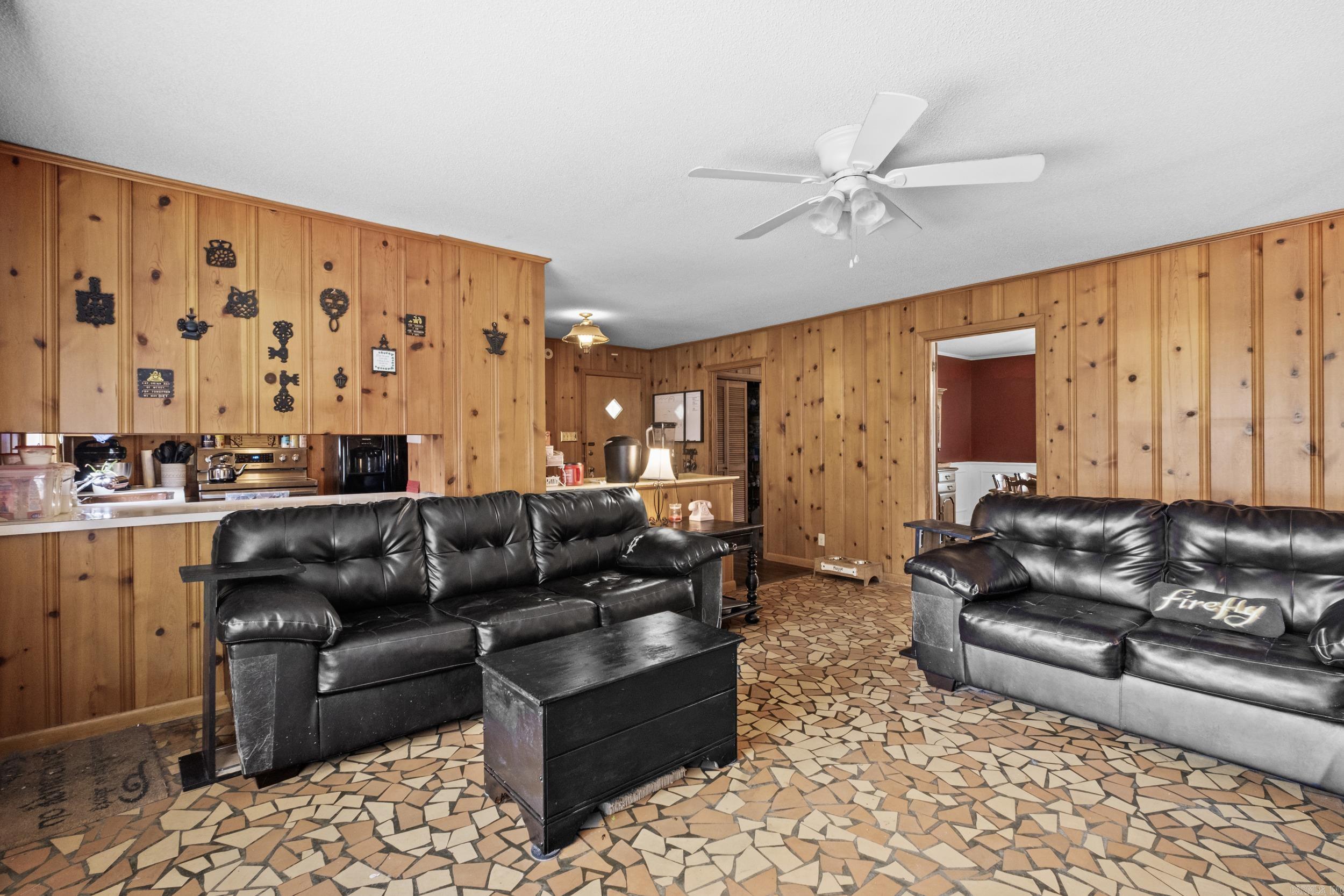 LAMBERT TERRACE - Residential