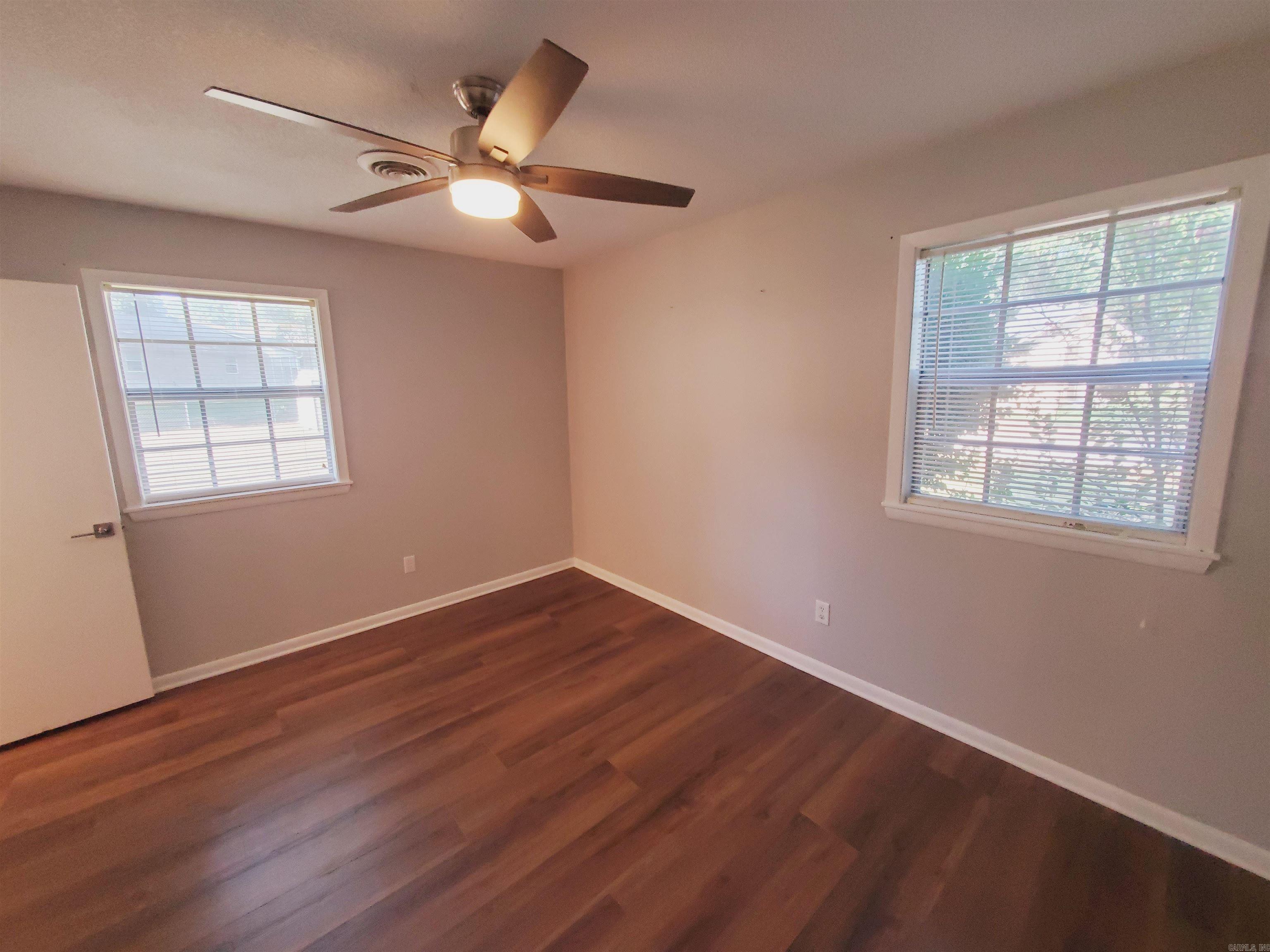 BALLARD HEIGHTS - Residential