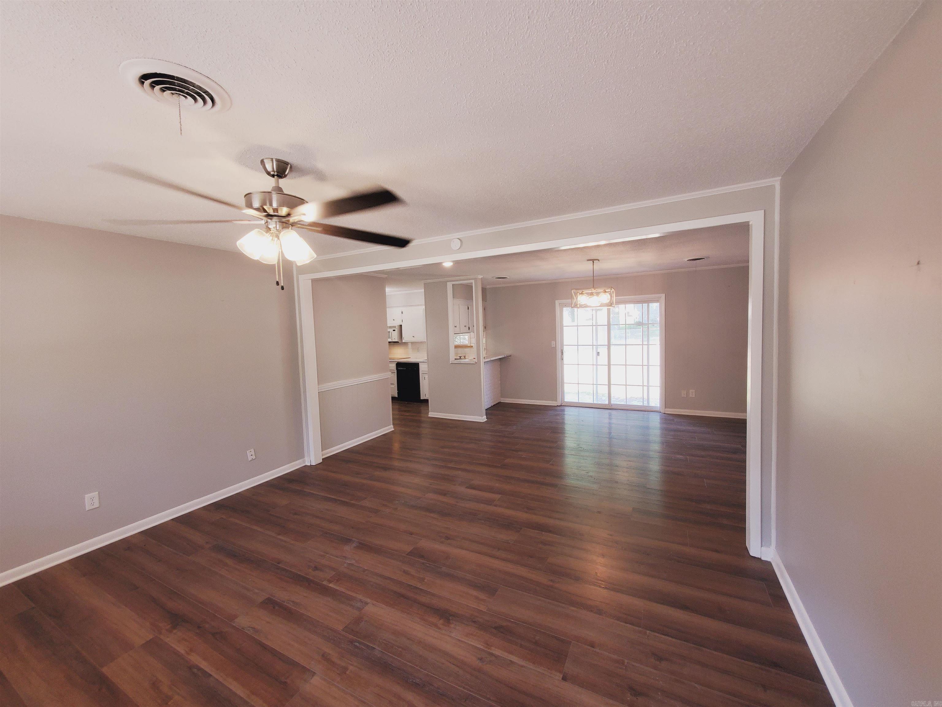 BALLARD HEIGHTS - Residential