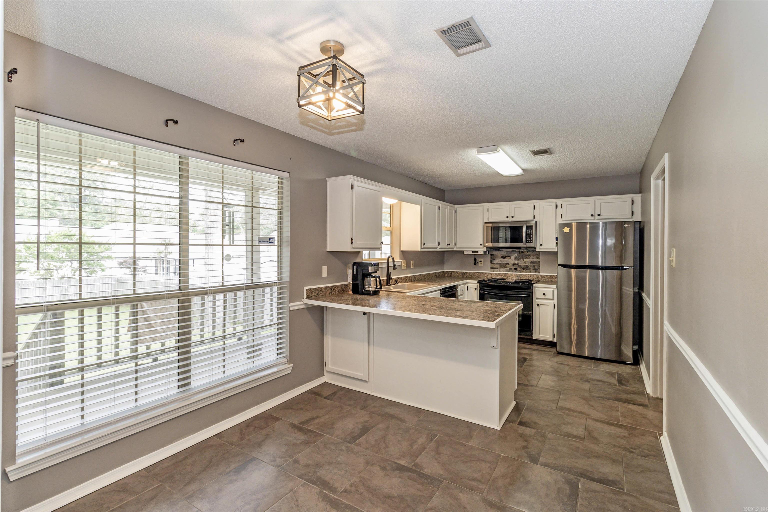 SPRING CREEK VILLAGE - Residential
