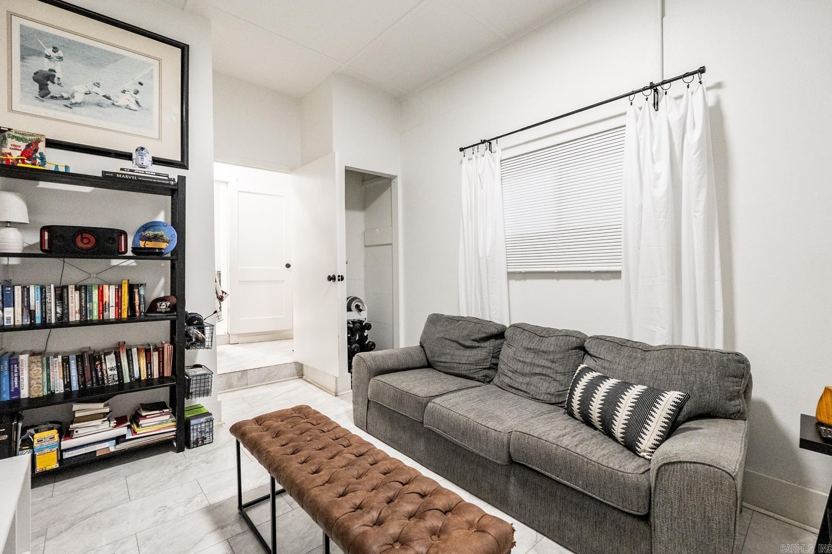 POINT O`WOODS ADDN - Residential