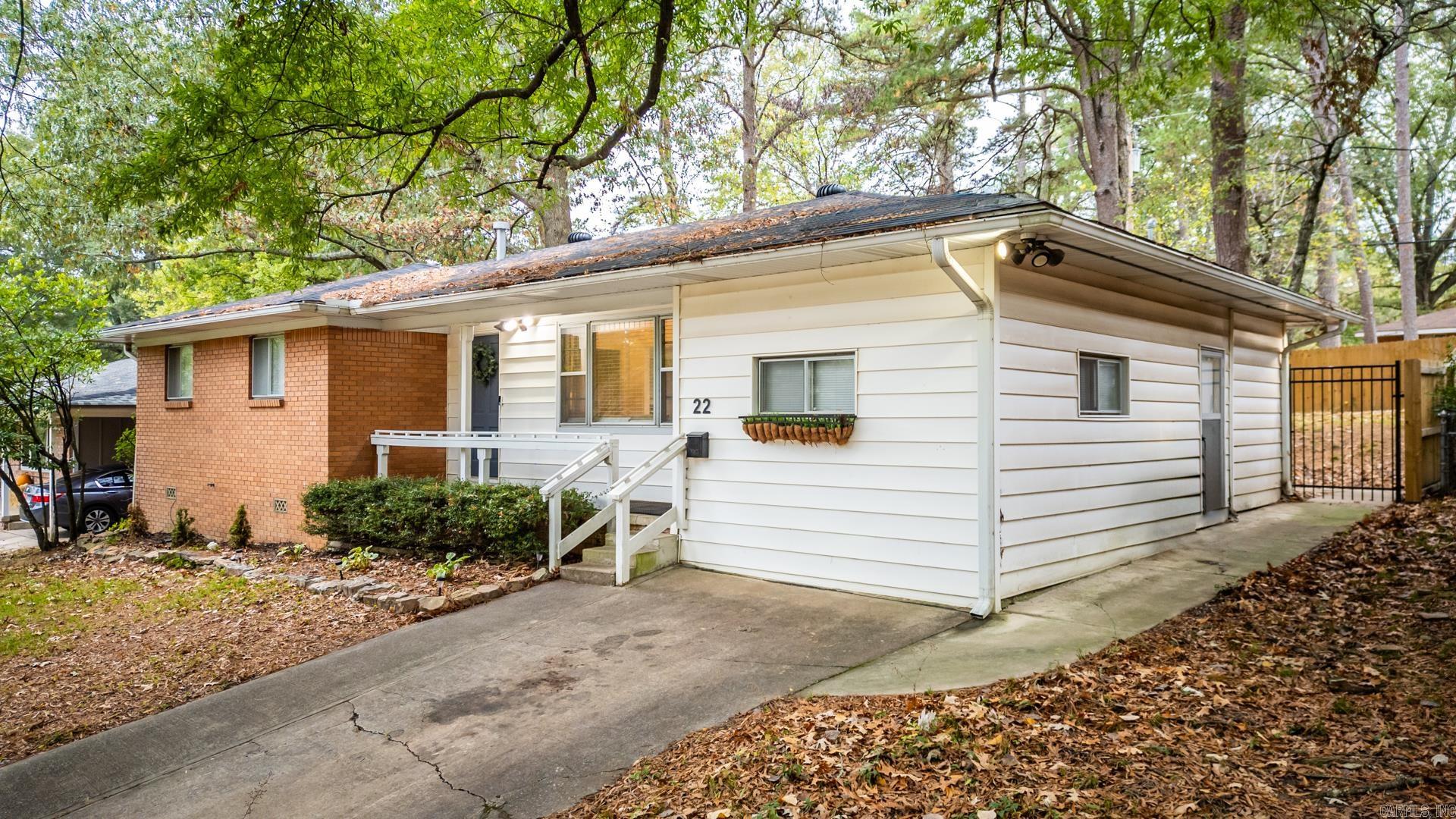 POINT O`WOODS ADDN - Residential