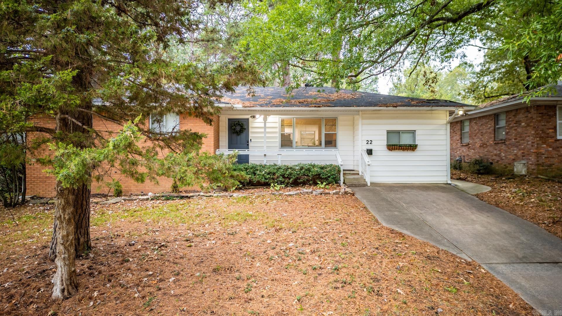 POINT O`WOODS ADDN - Residential