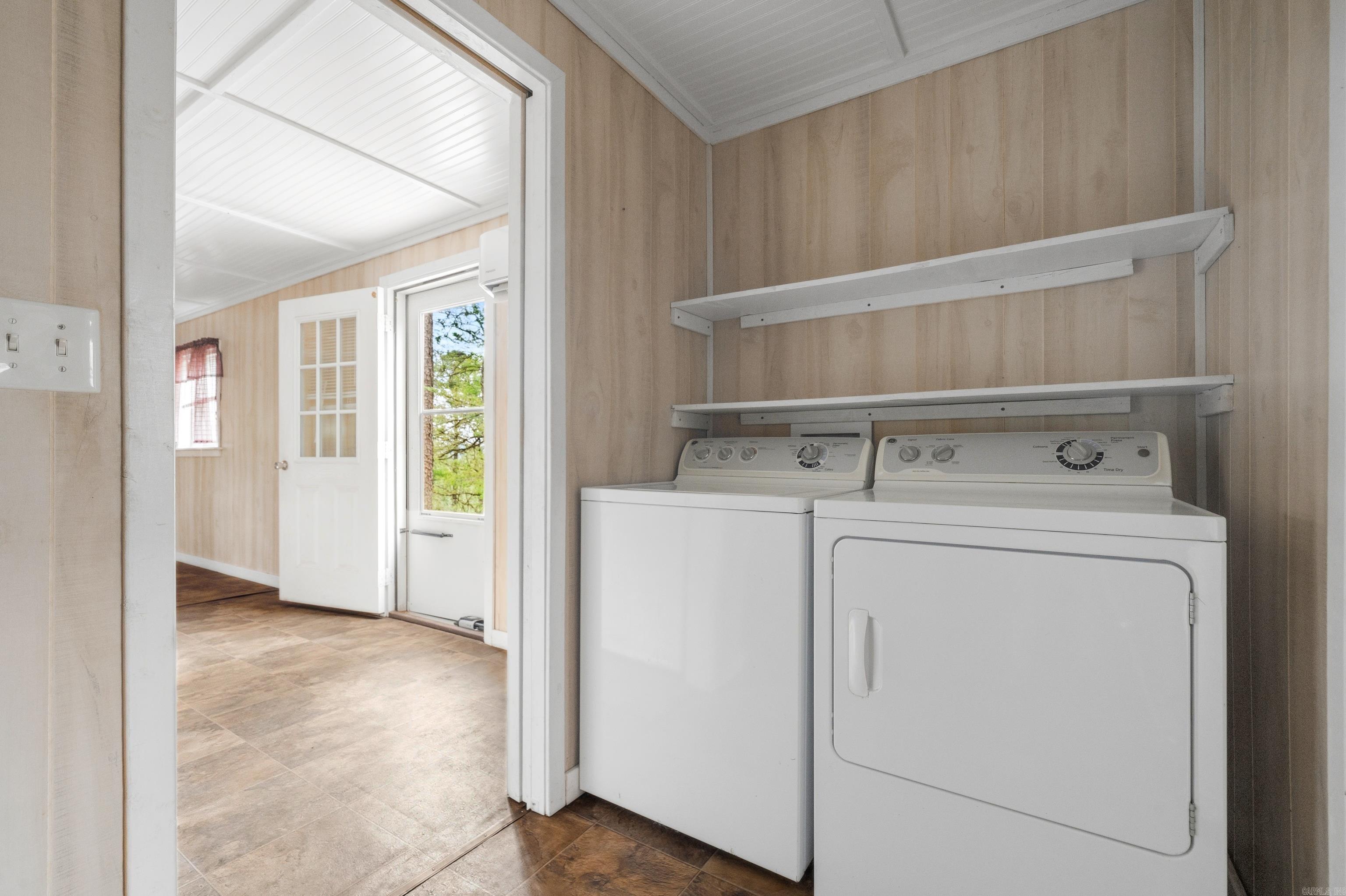 Indian Lodge Lake Estates #2 - Residential