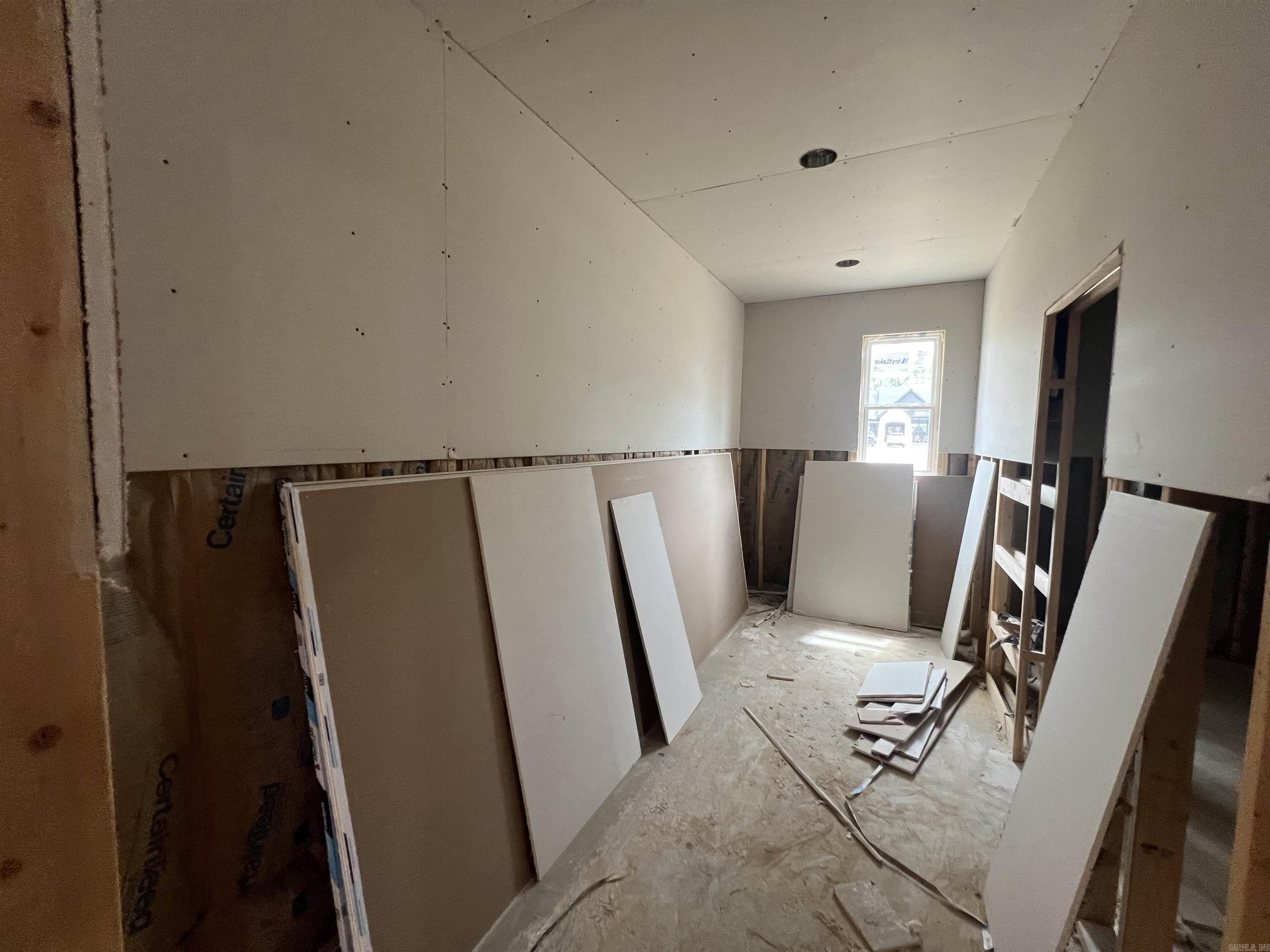 JACKSON ACRES - Residential