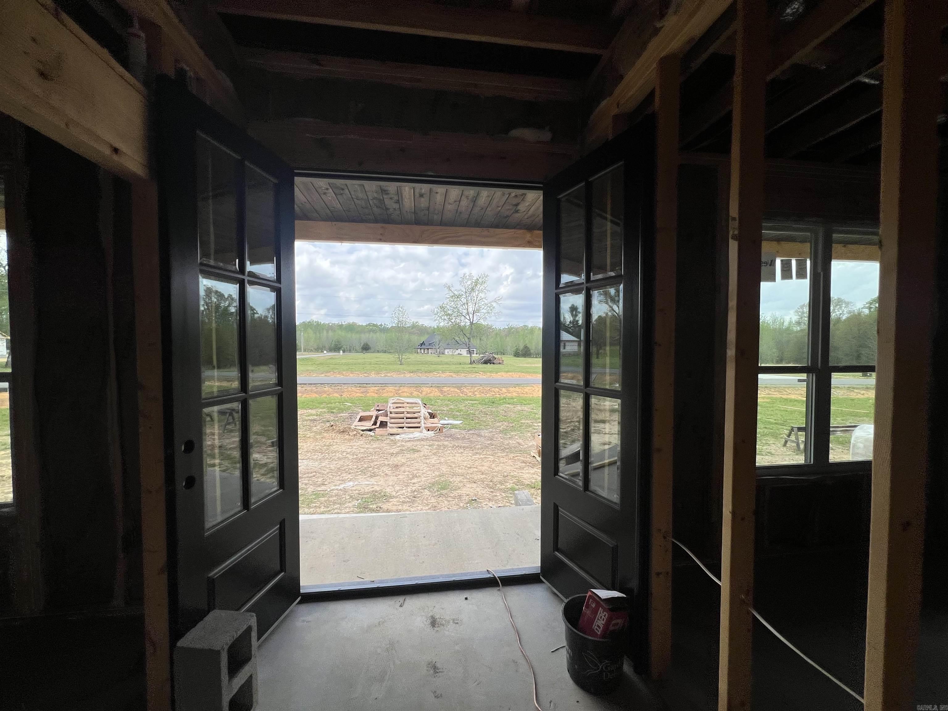 JACKSON ACRES - Residential