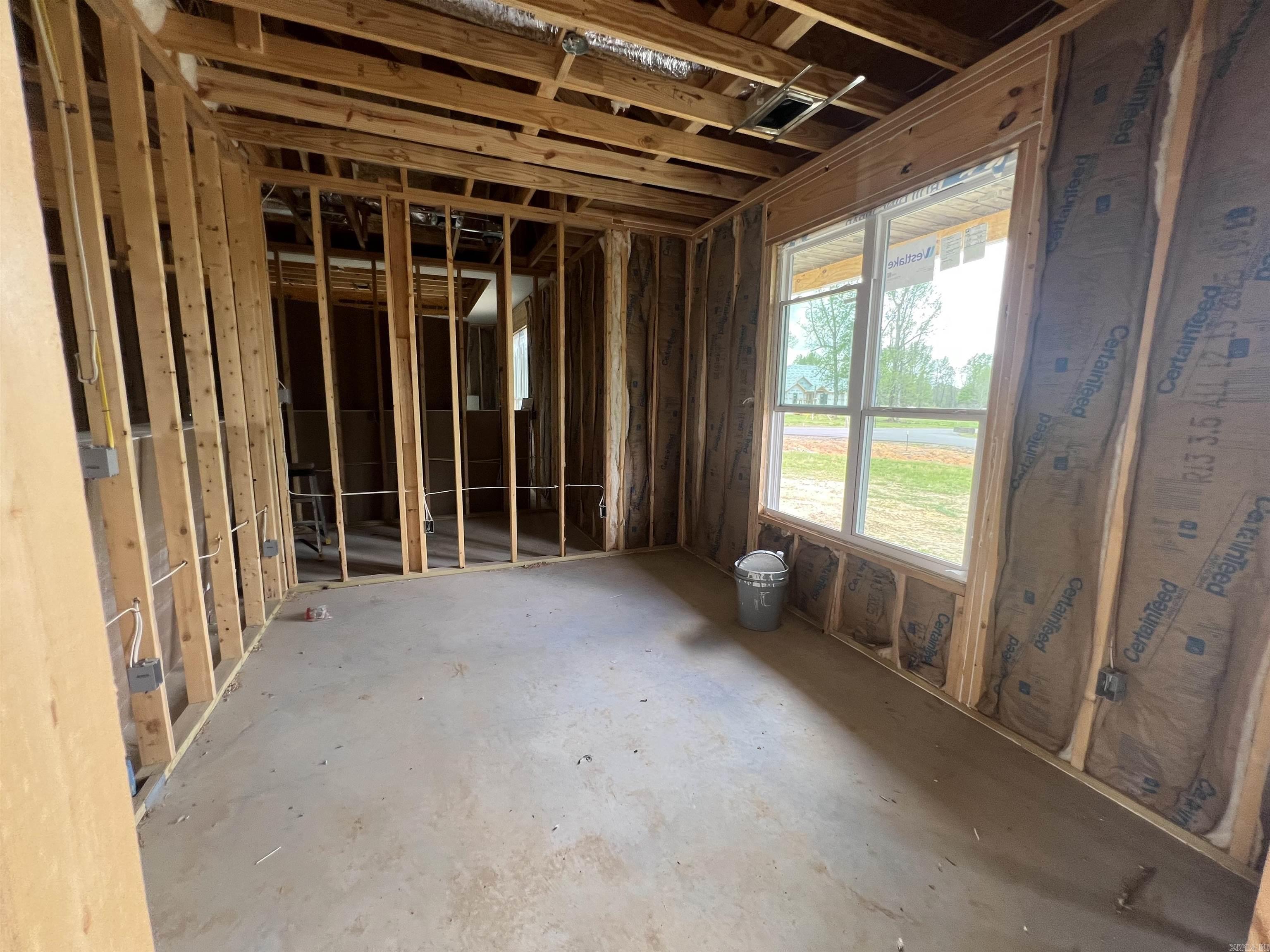 JACKSON ACRES - Residential